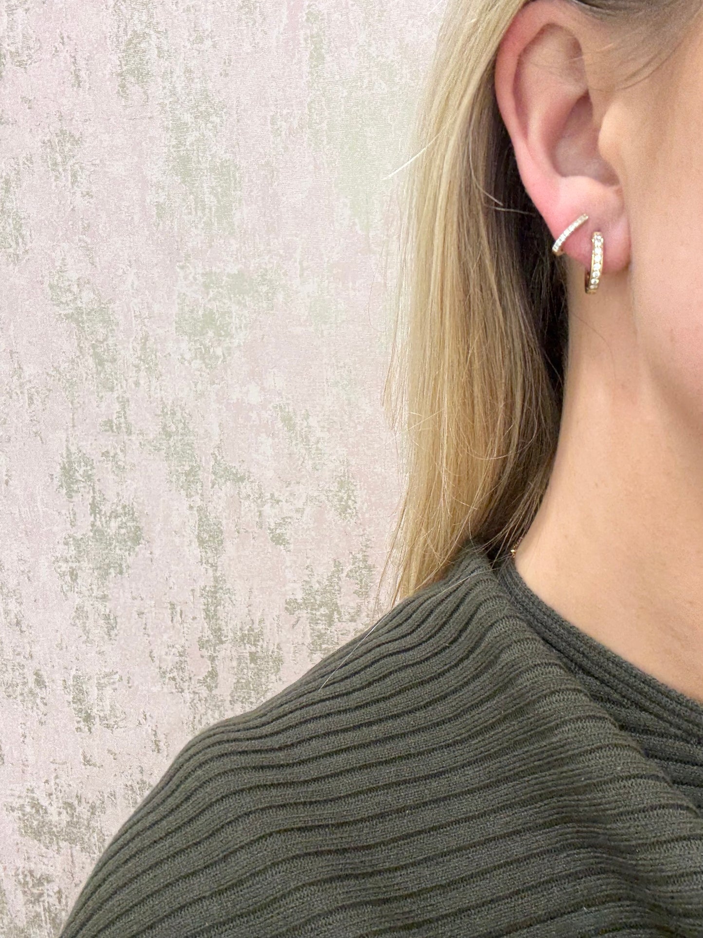 Jacqueline Gold Hoops