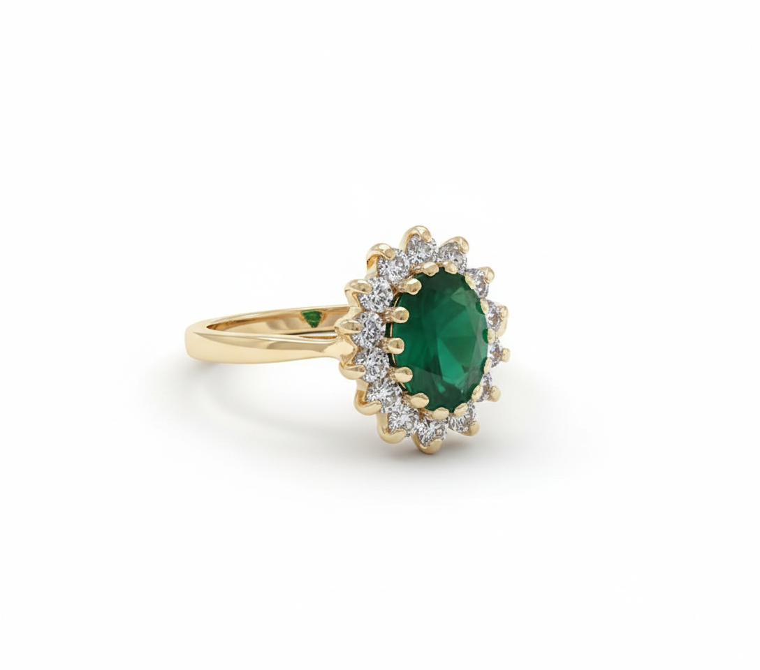 Vintage 9ct Gold Emerald & Cubic Zirconia Ring
