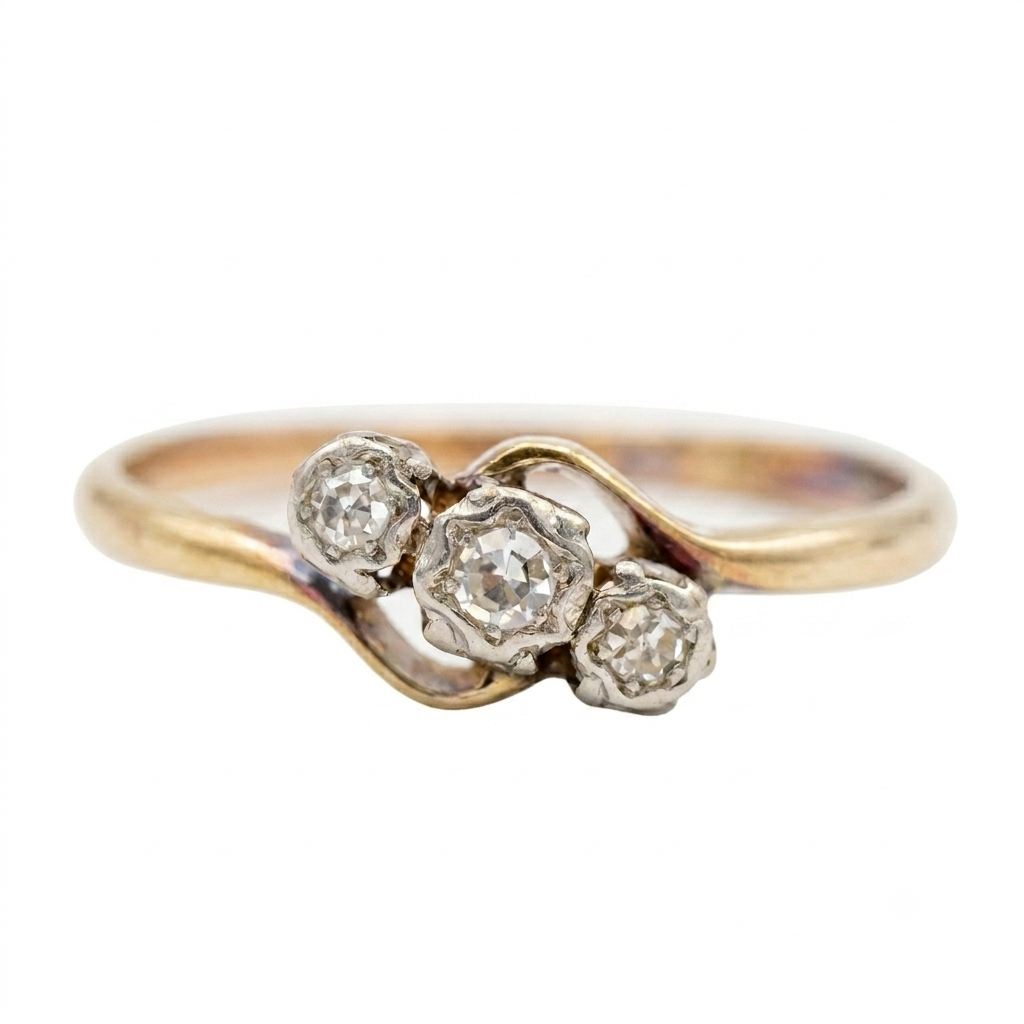 9ct Gold Antique Diamond Crossover Ring