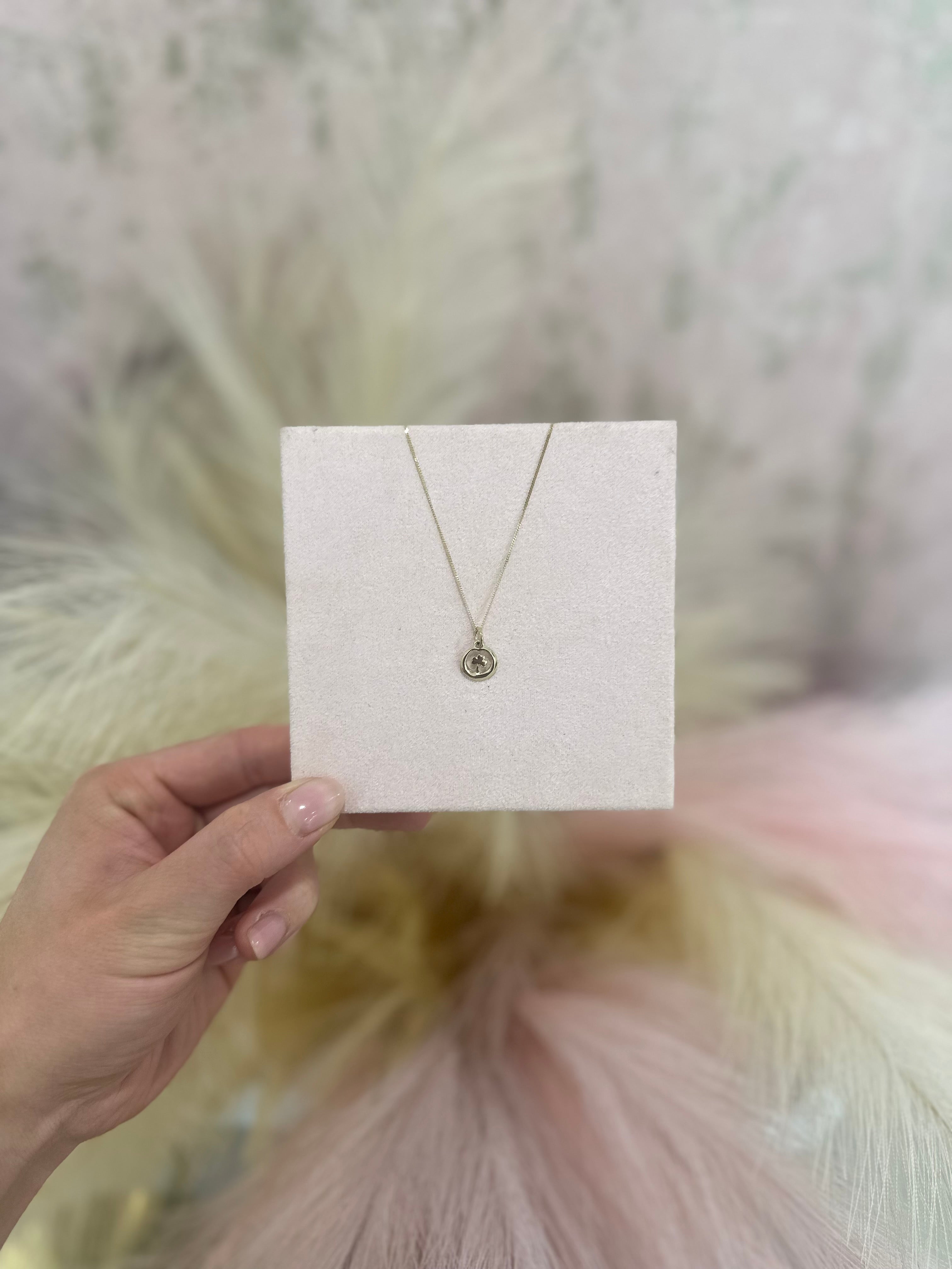 9ct Shamrock Necklace