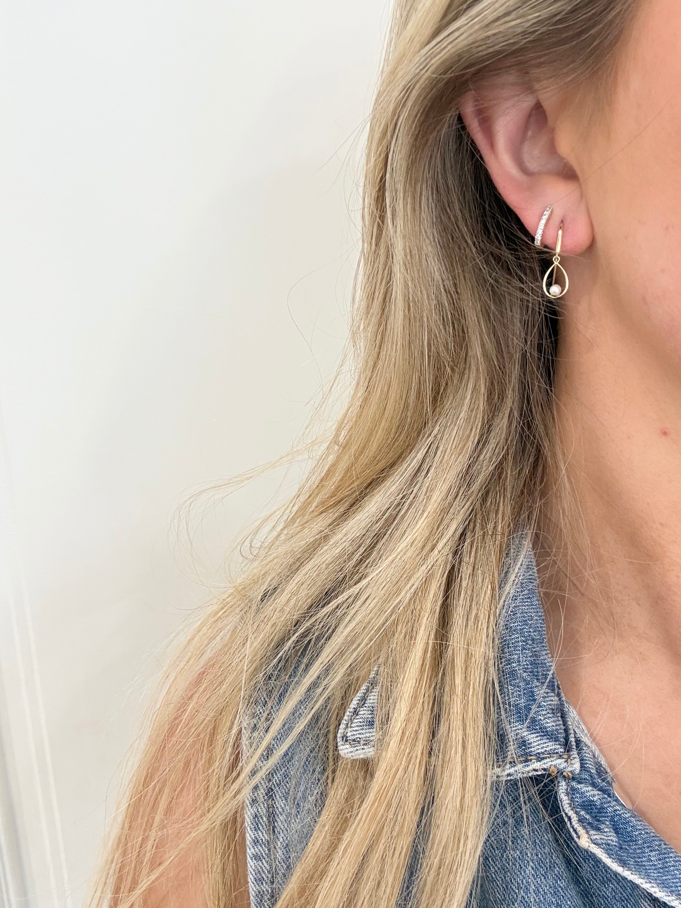 Kate 9ct Gold Pearl Drop Earrings