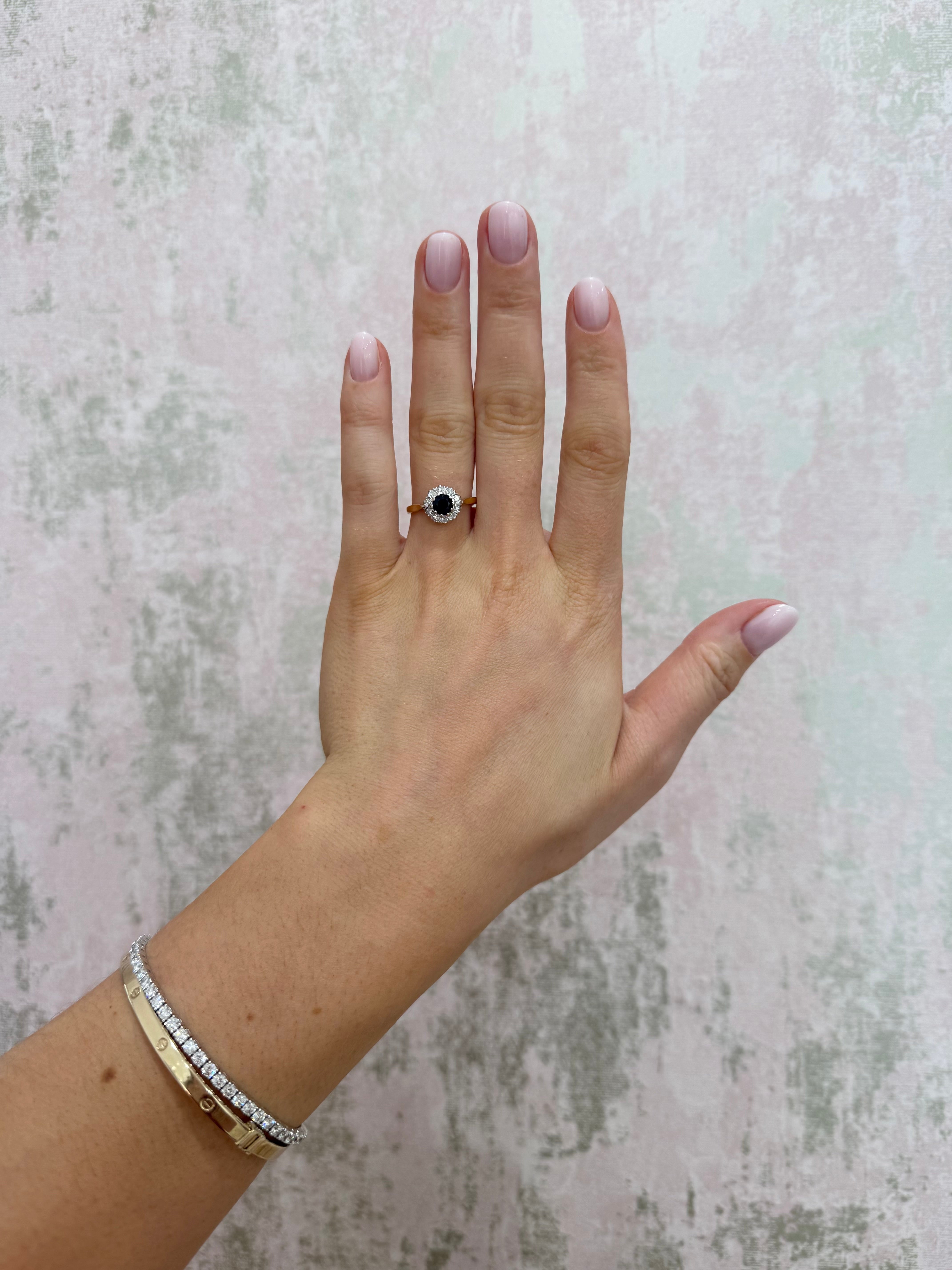 18ct Sapphire & Diamond Cluster Ring