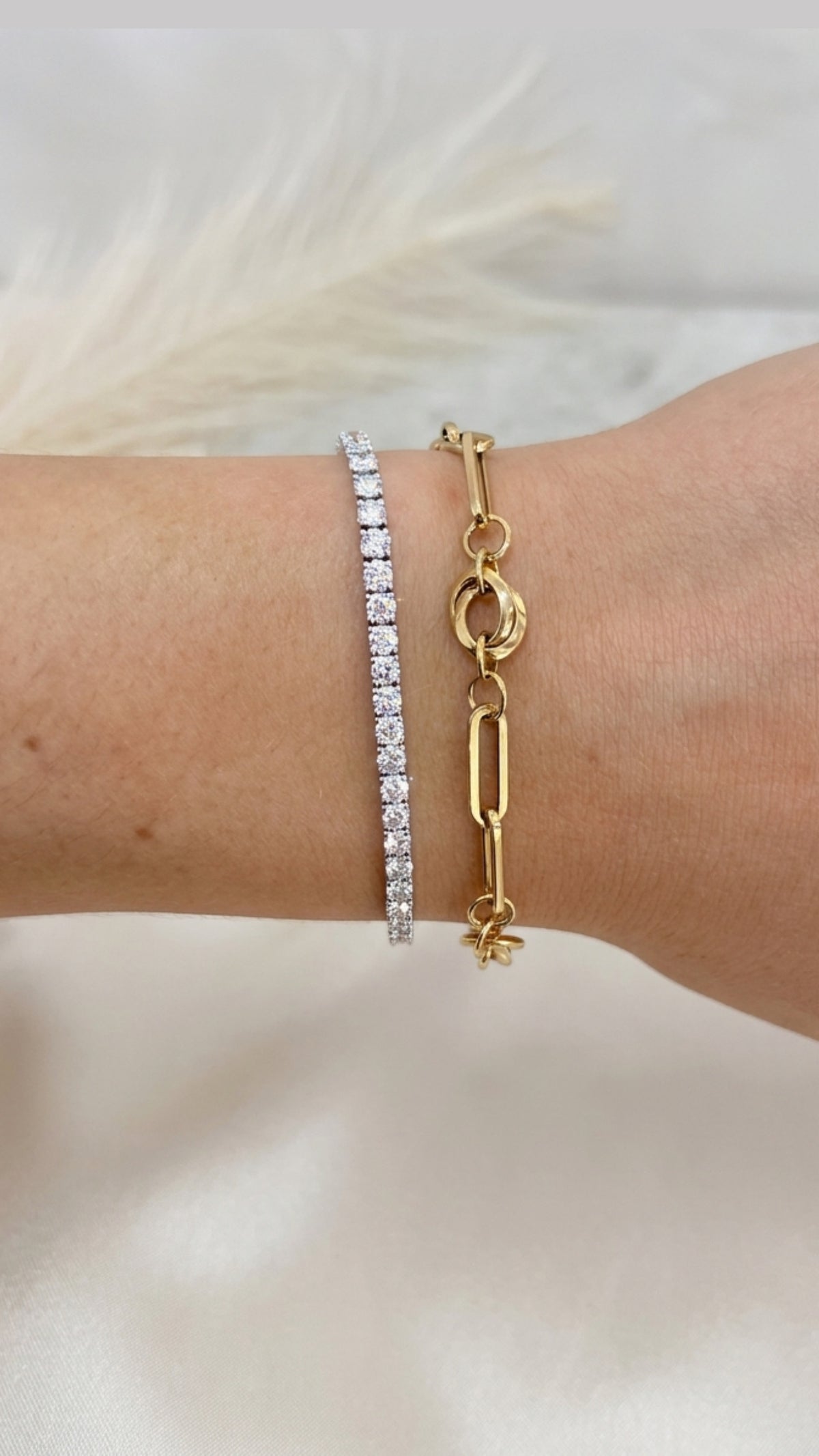 Ovie 9ct Gold Bracelet