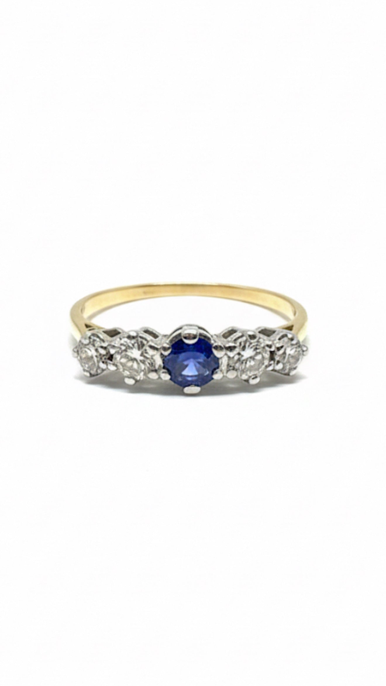 18ct Gold Sapphire & Diamond Ring