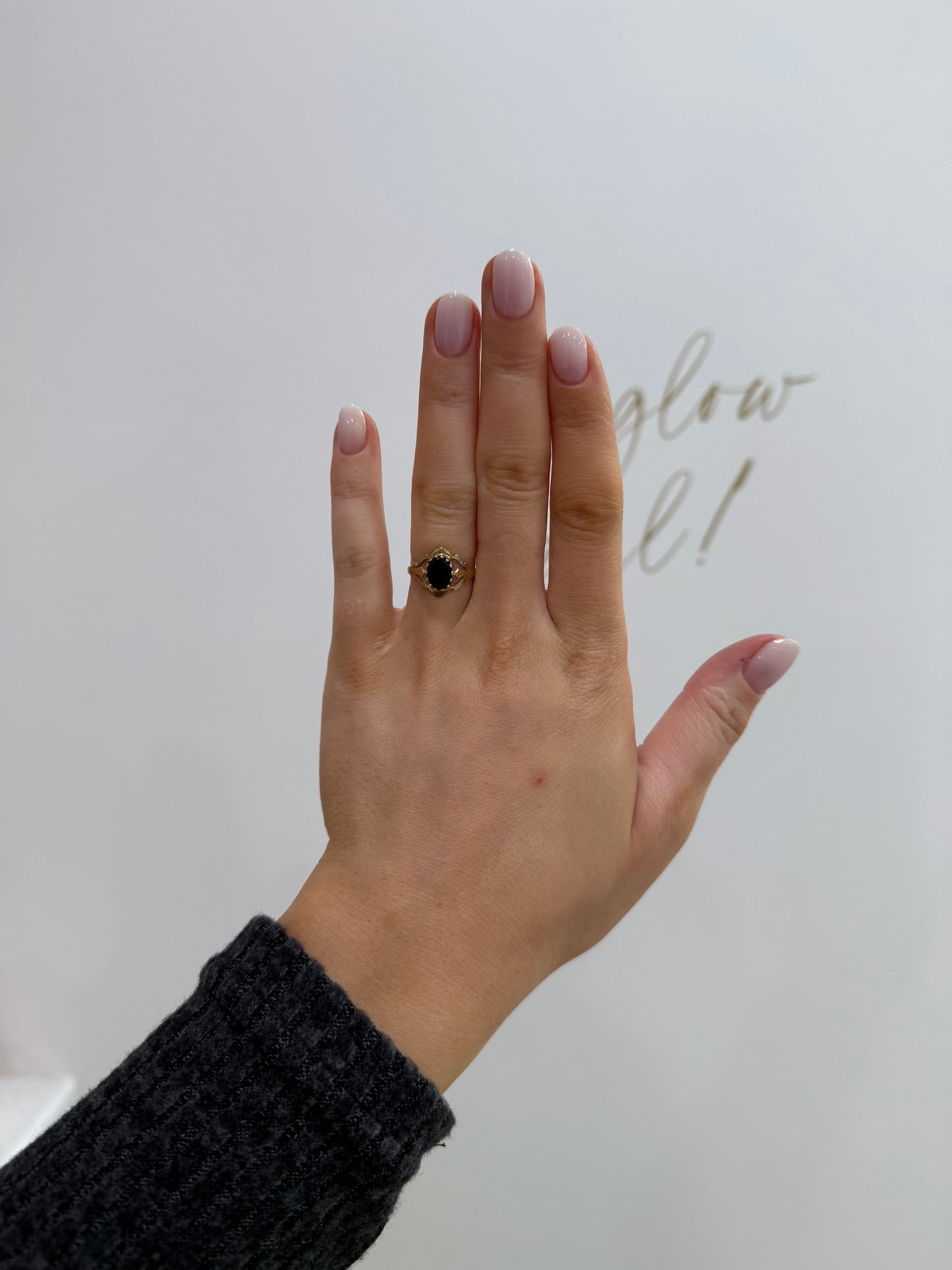 9ct Black Onyx Ring