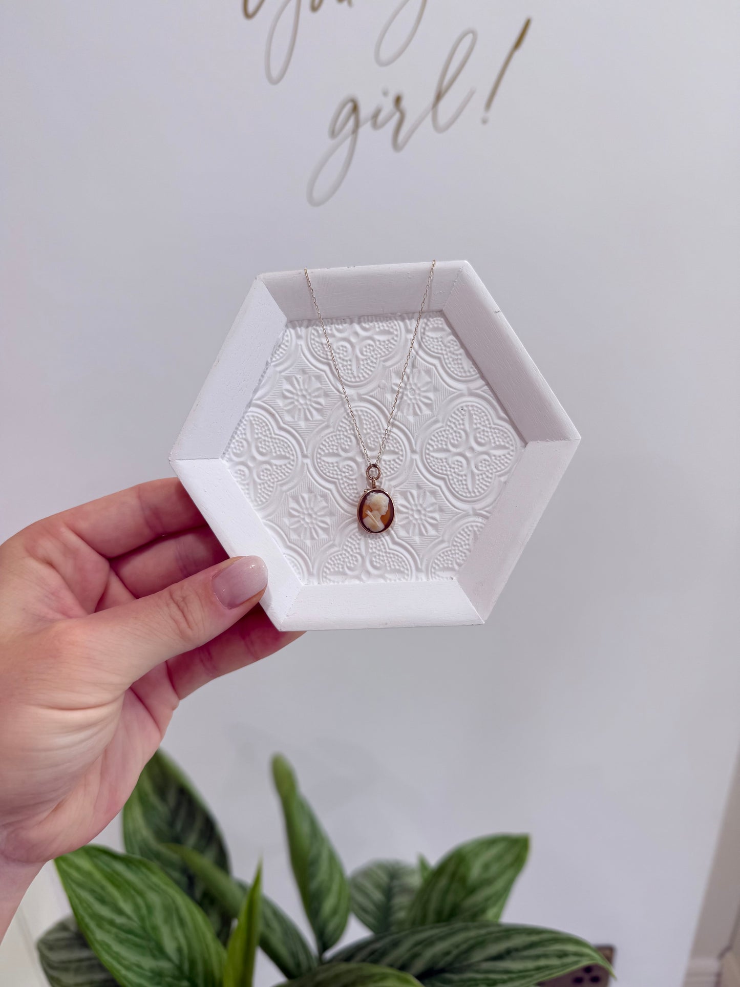 9ct Antique Edwardian and Shell Cameo Necklace