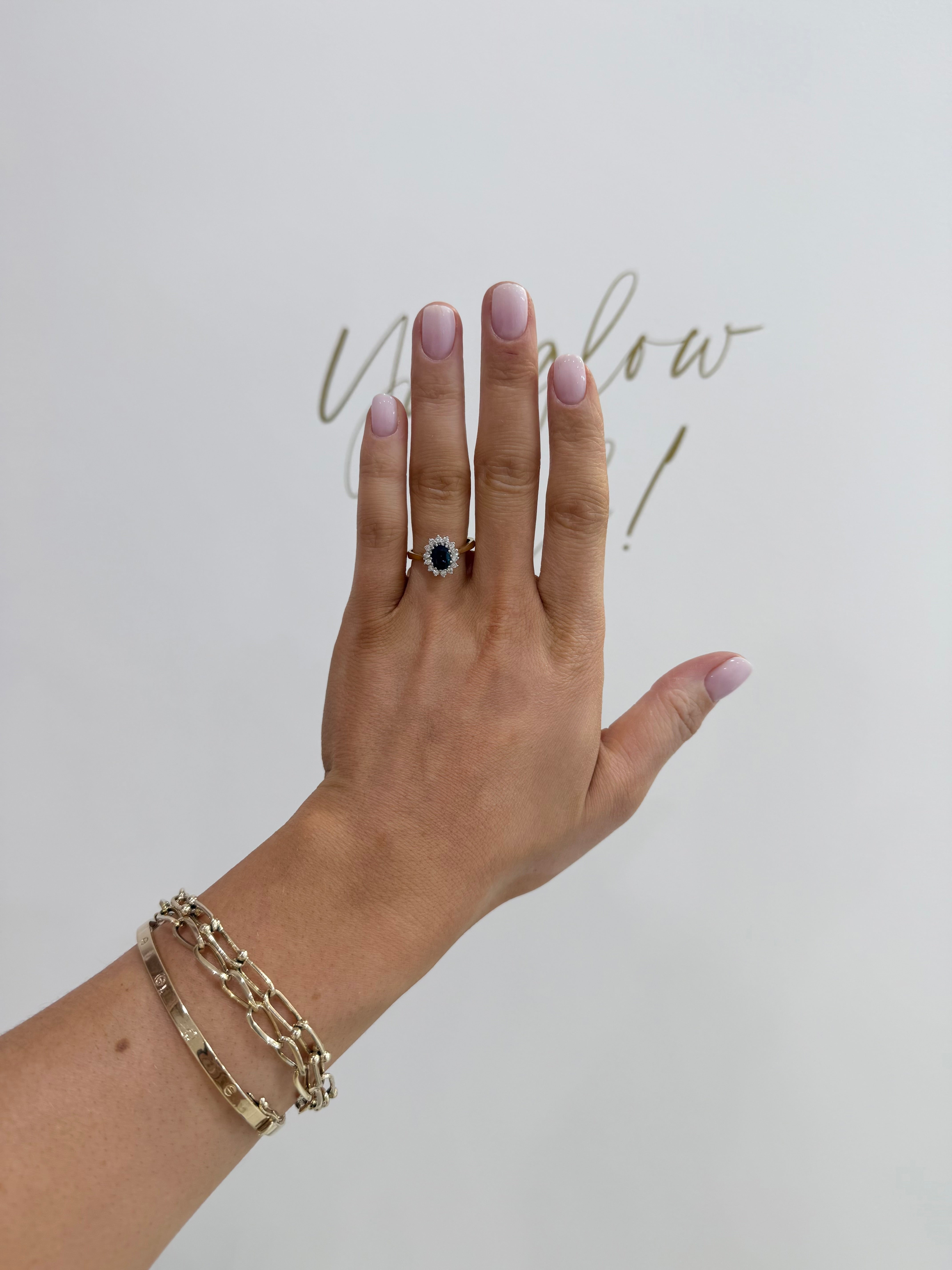 18ct Sapphire & Diamond Cluster Ring