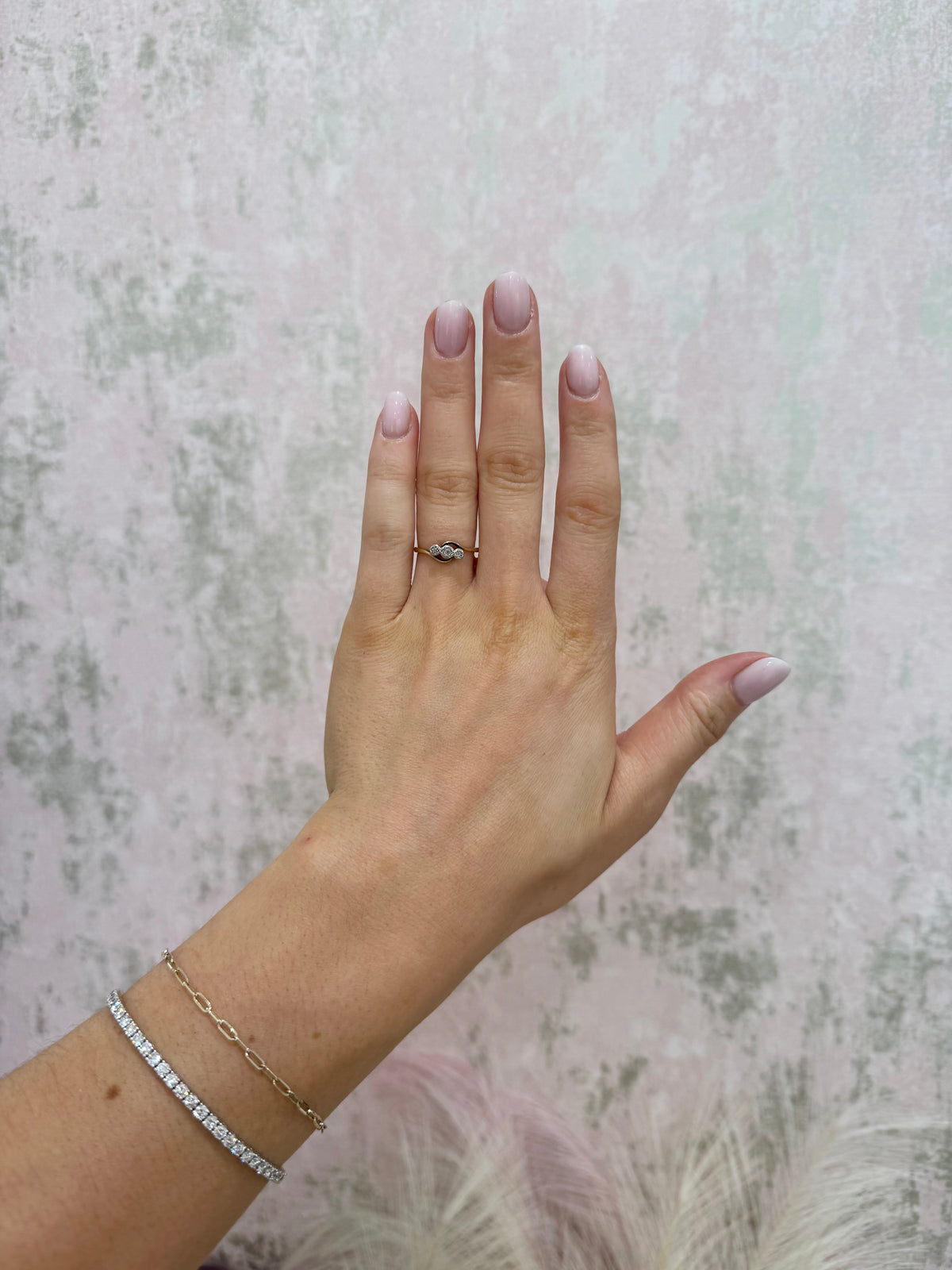 9ct Gold Vintage Three Stone Ring Set In Platinum