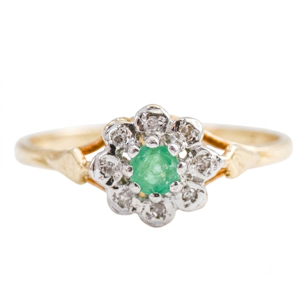 9ct Gold Emerald & Diamond Cluster