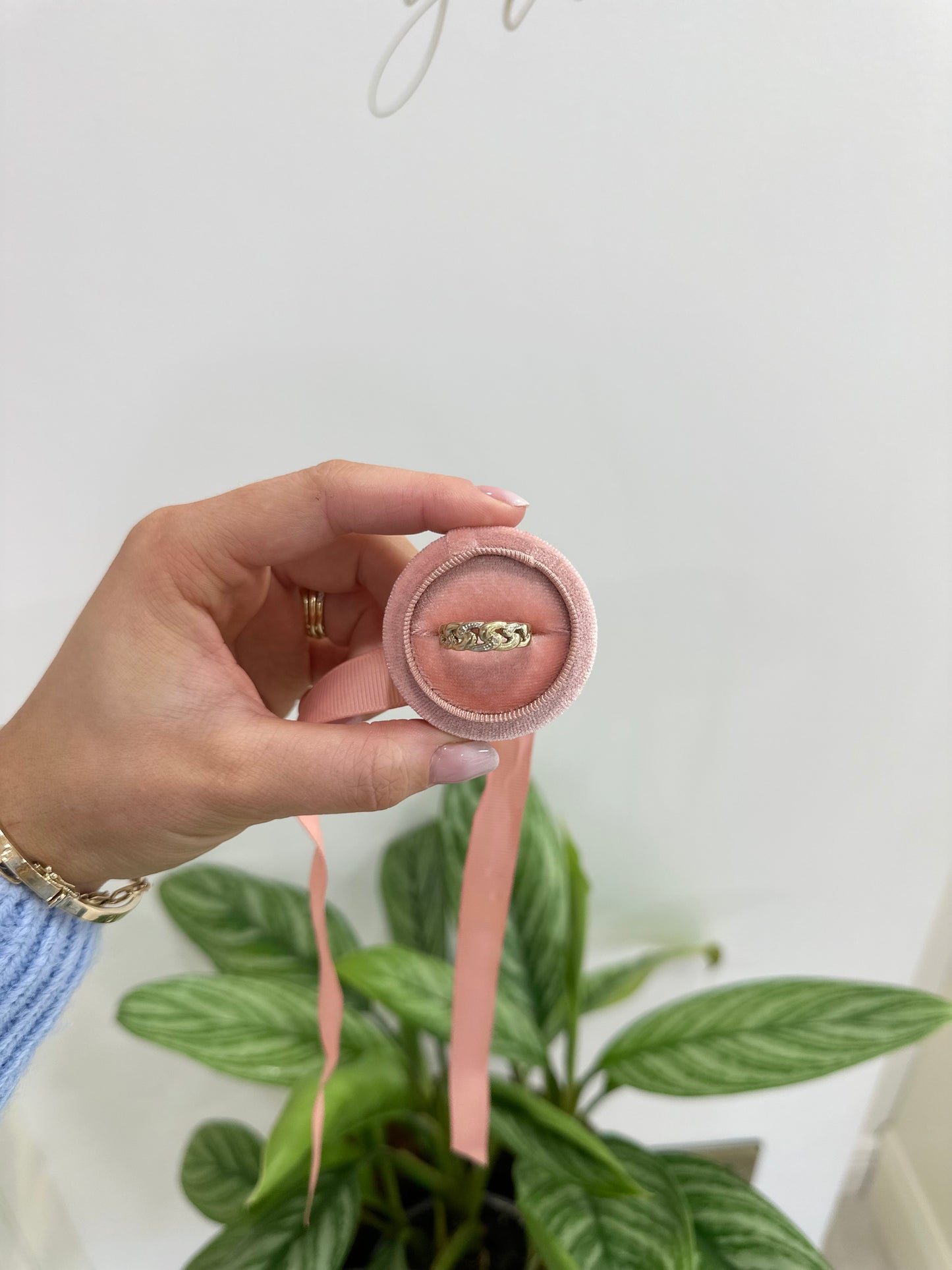 9ct Celtic Diamond Ring