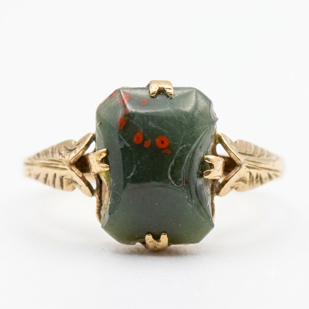 9ct Gold Antique Bloodstone Ring