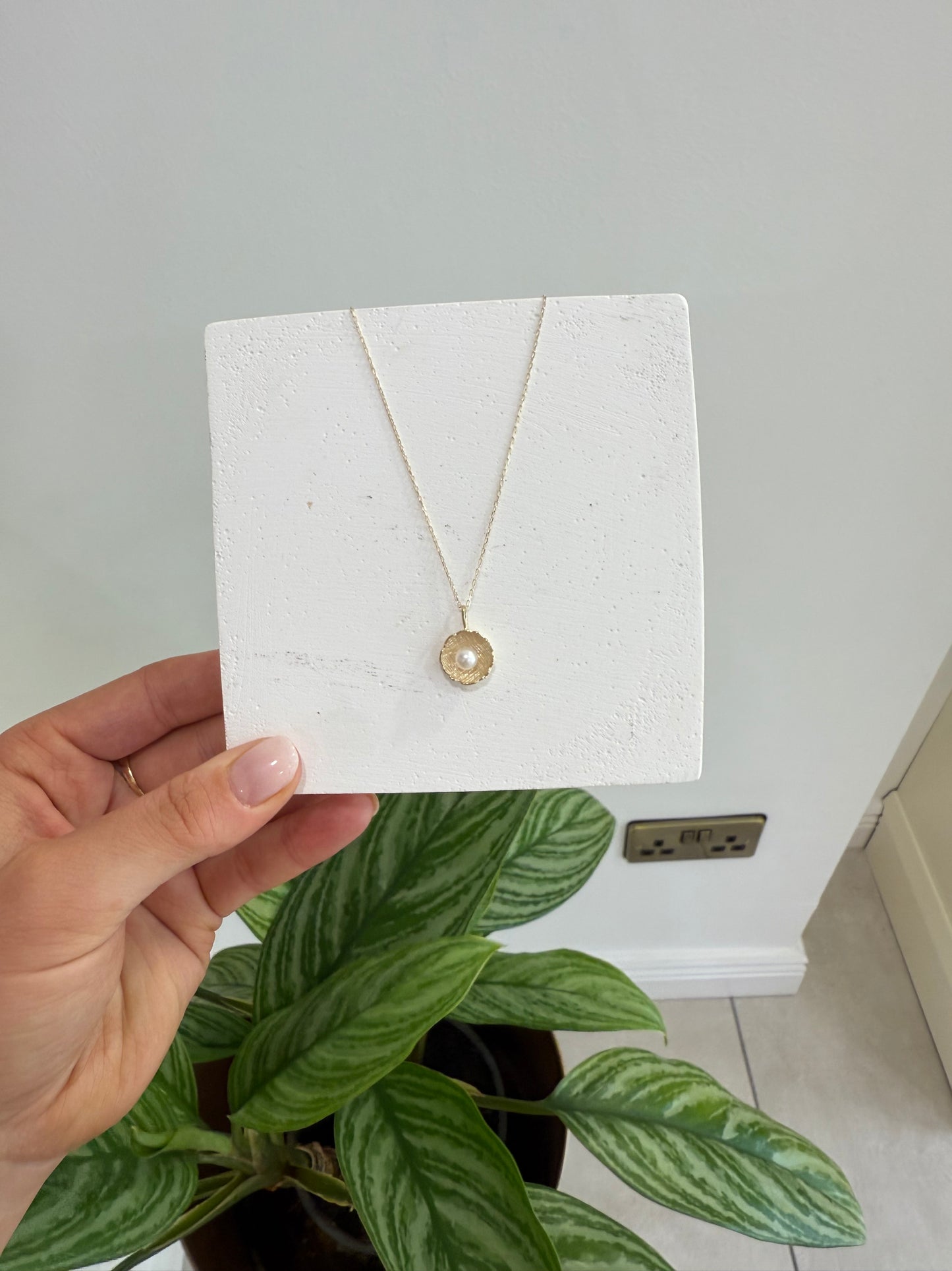 Hailey Pearl Necklace