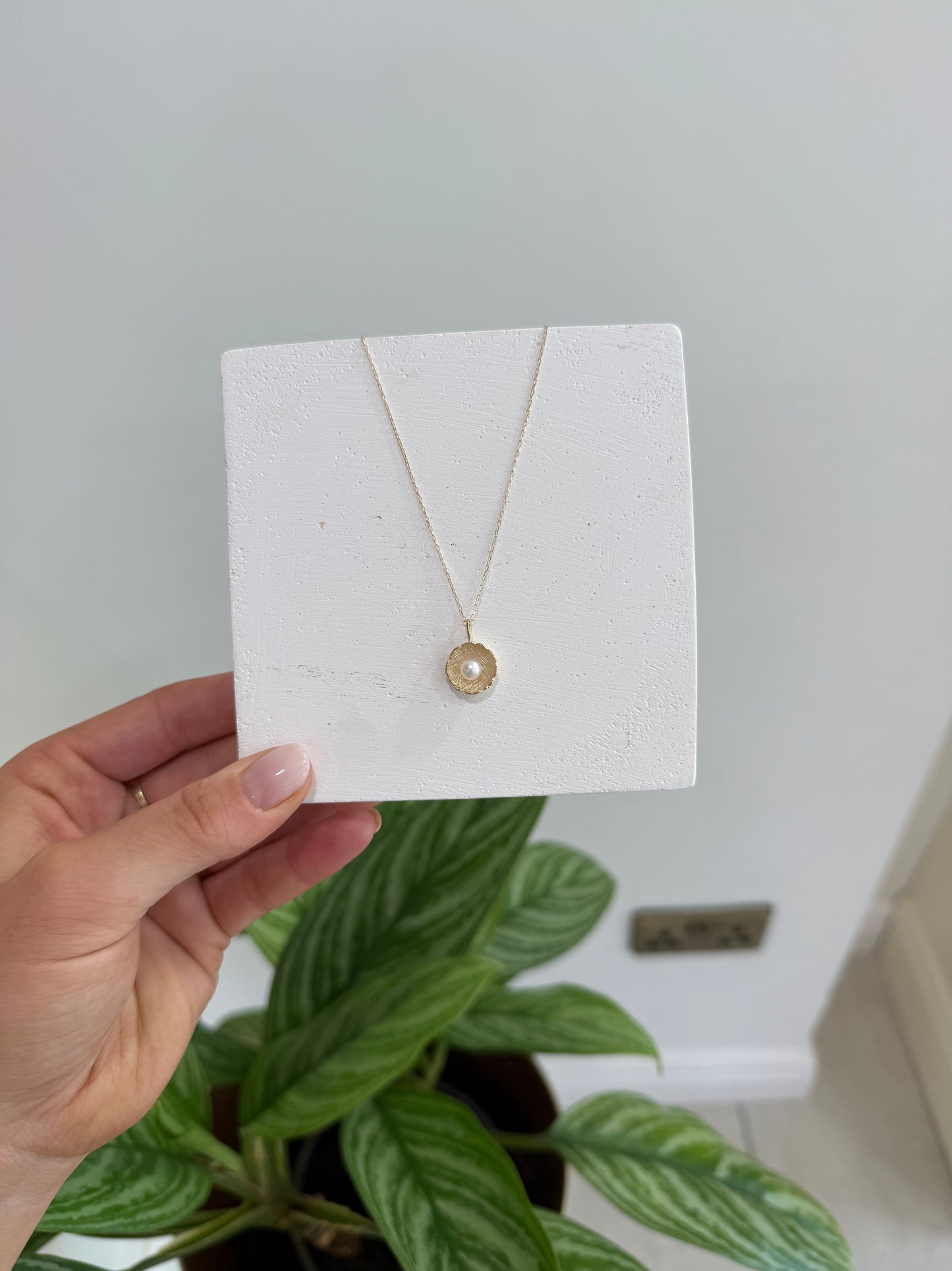 Hailey Pearl Necklace