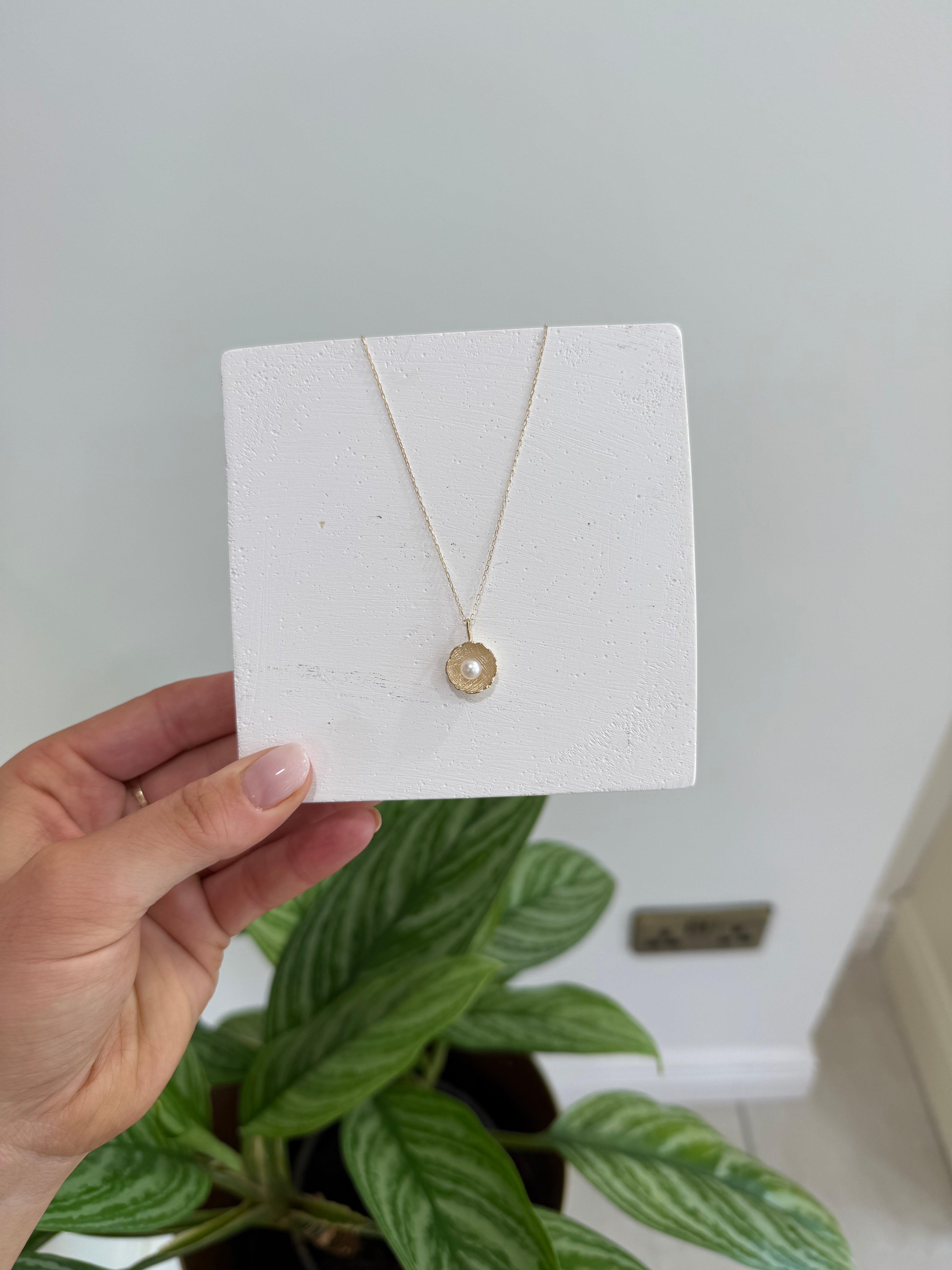 Hailey Pearl Necklace