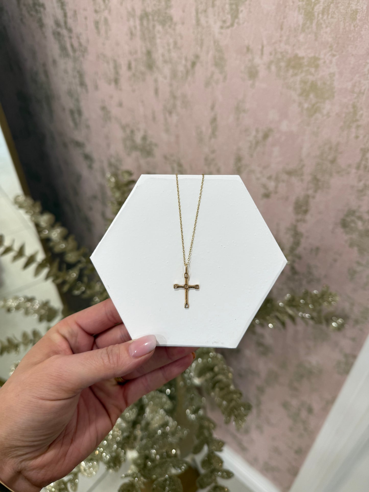 9ct Gold Cross Necklace