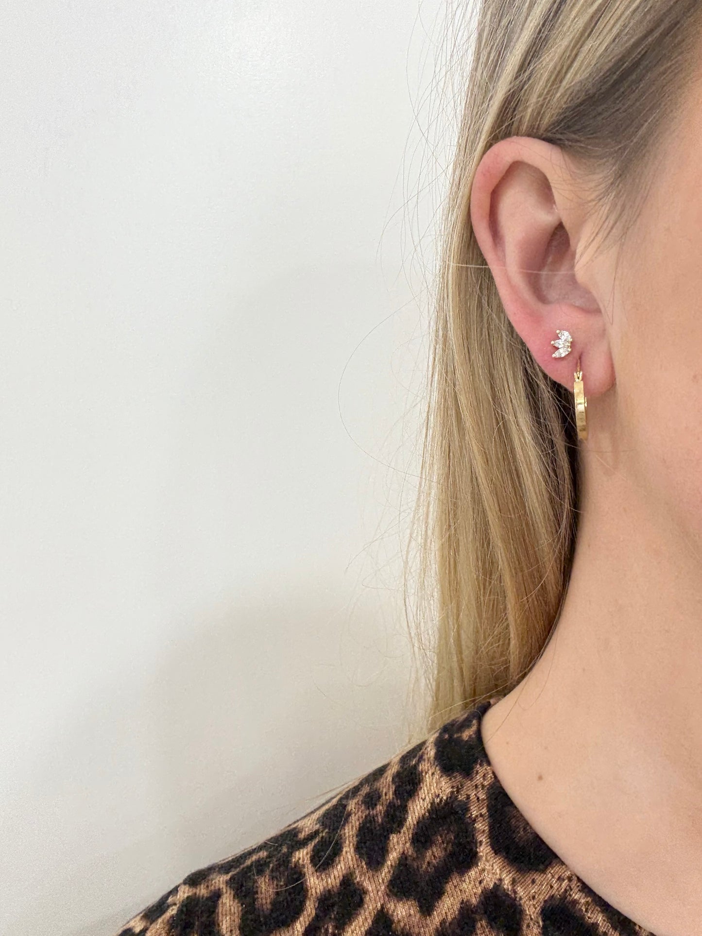 Betty 9ct Flatback Single Earring