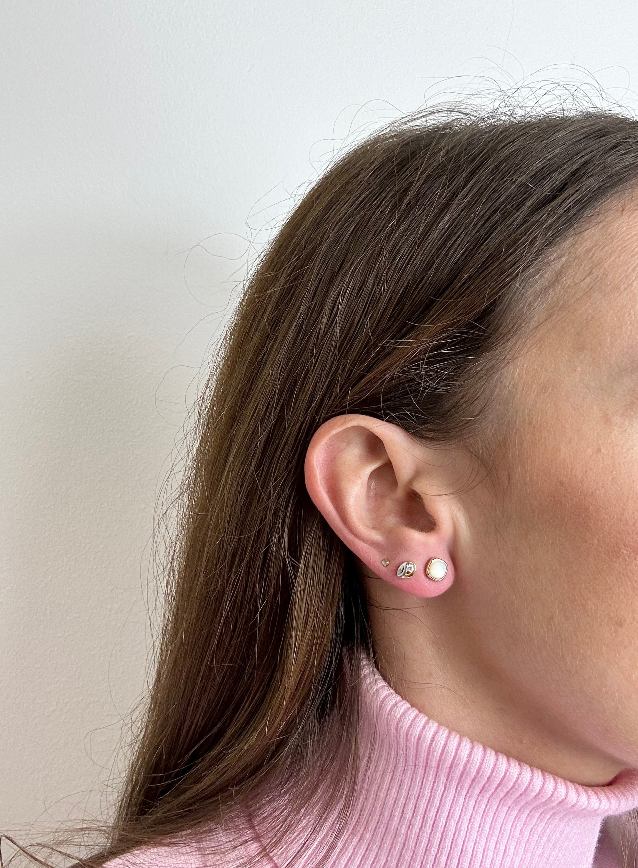 Lily Earrings