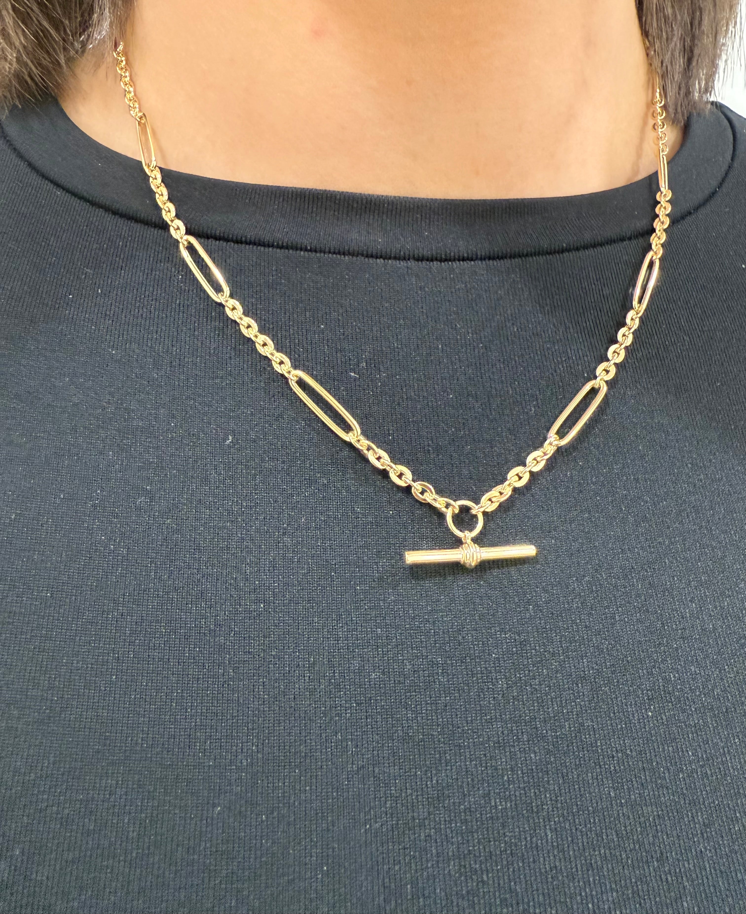 Phoenix 9ct Gold Necklace