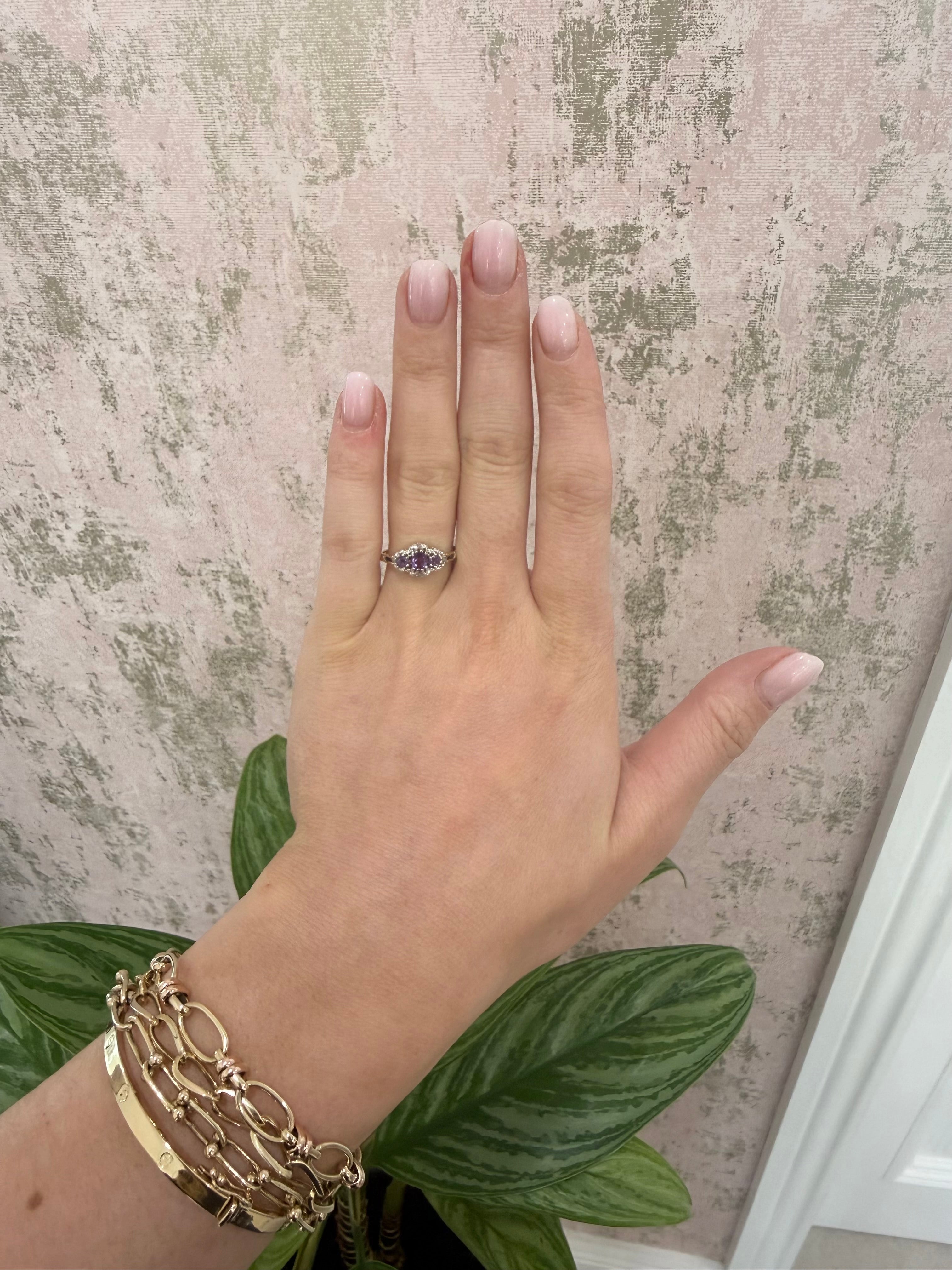 9ct Gold Amethyst & Diamond Ring