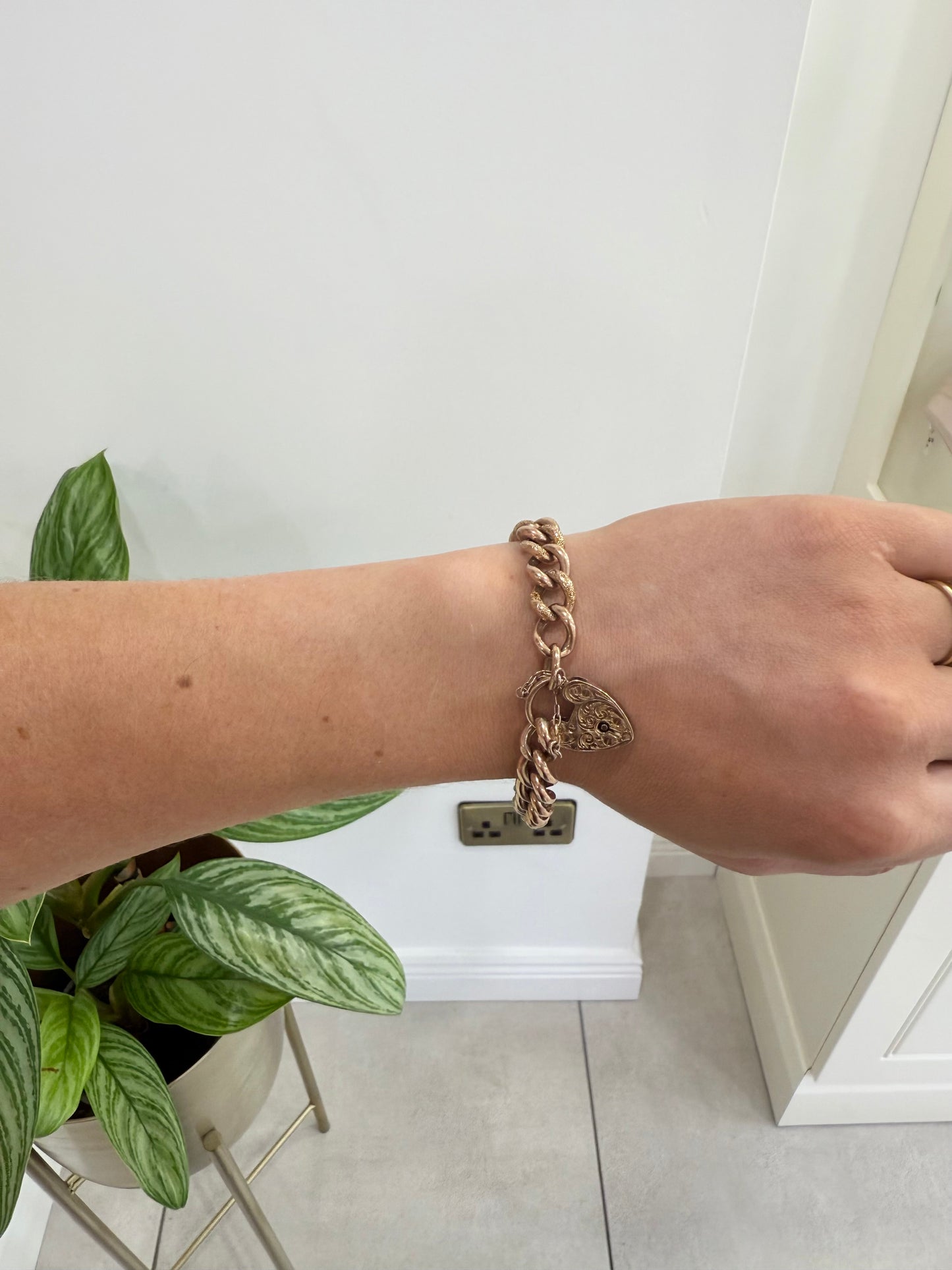 Vintage 9ct Rose Gold Chased Curb Bracelet