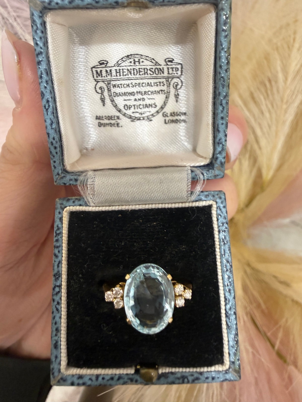 18ct Aquamarine & Diamond Ring