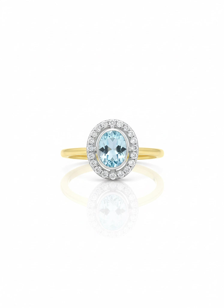 18ct Aquamarine & Diamond Ring
