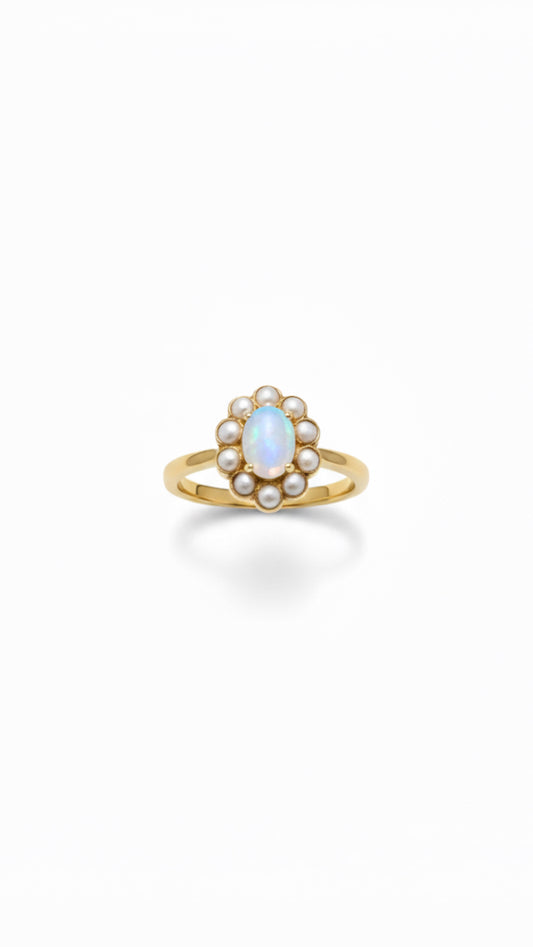9ct Gold Moonstone & Pearl Ring