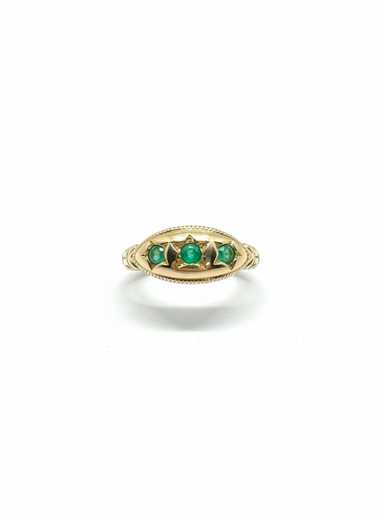 9ct Emerald Gypsy Ring