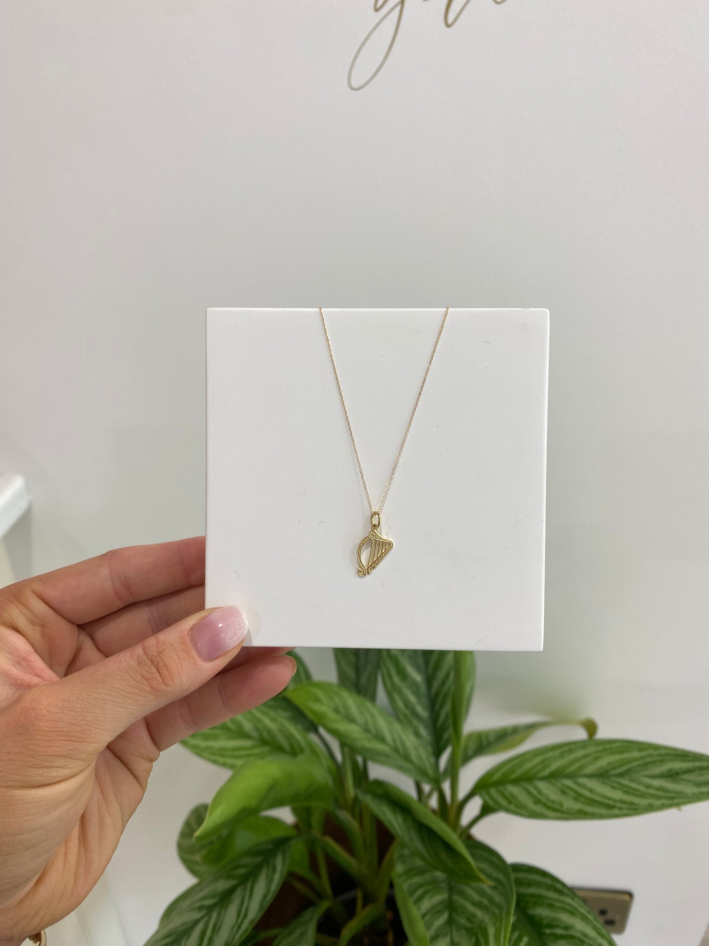 9ct Gold Harp Necklace