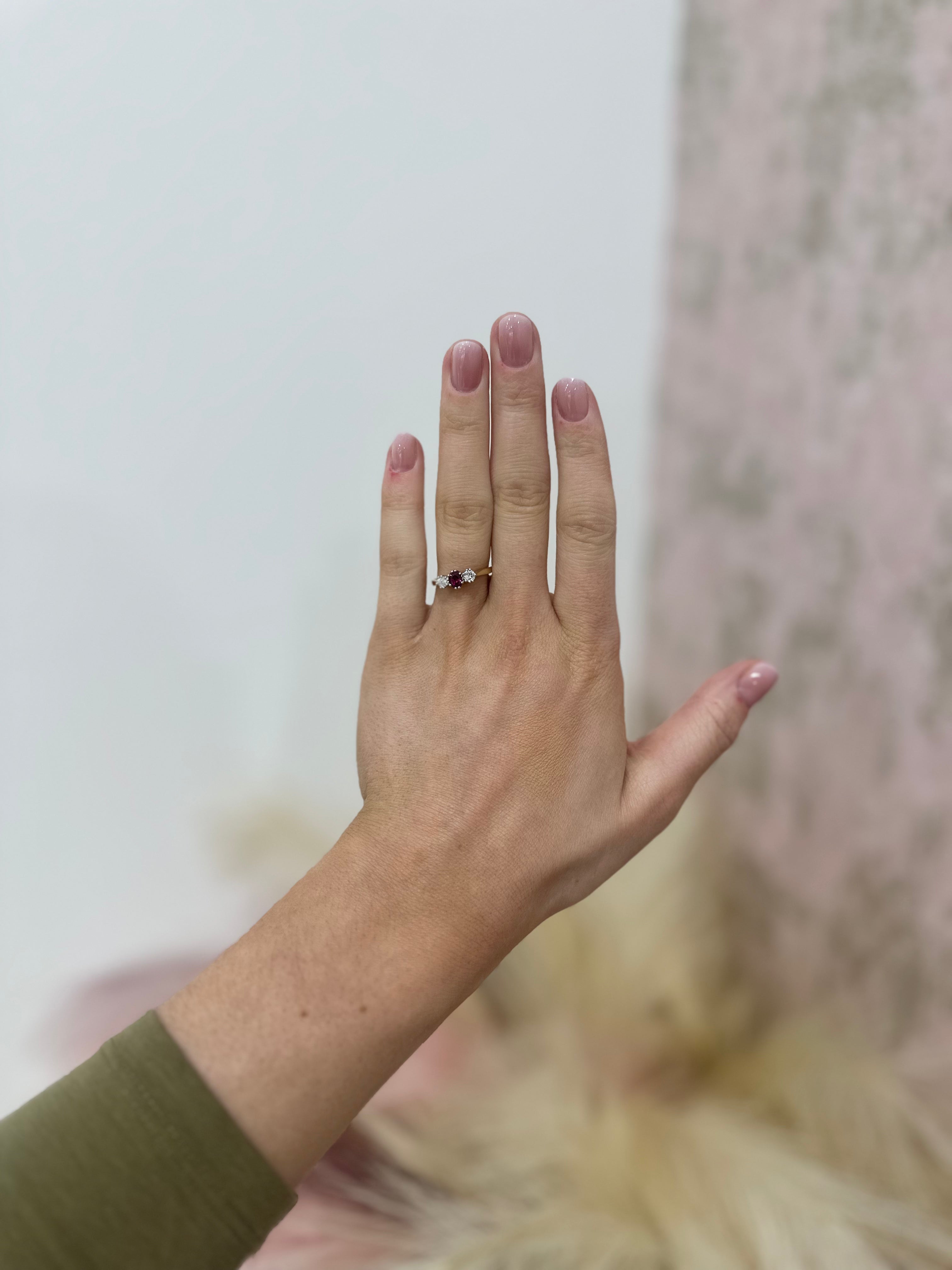 18ct Ruby & Diamond Ring
