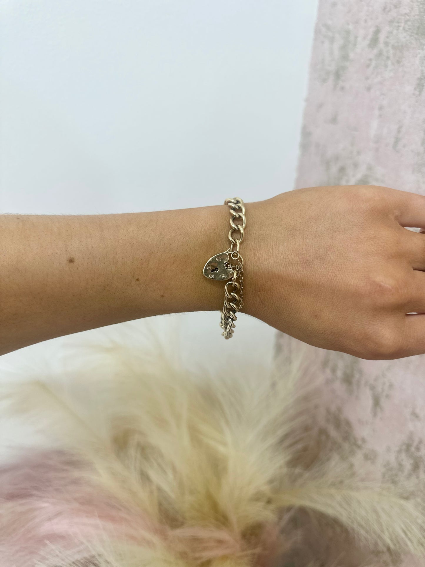 9ct Gold Curb Antique Bracelet