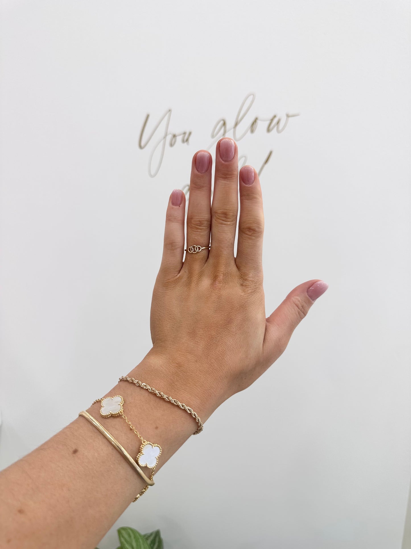 Lucinda Ring
