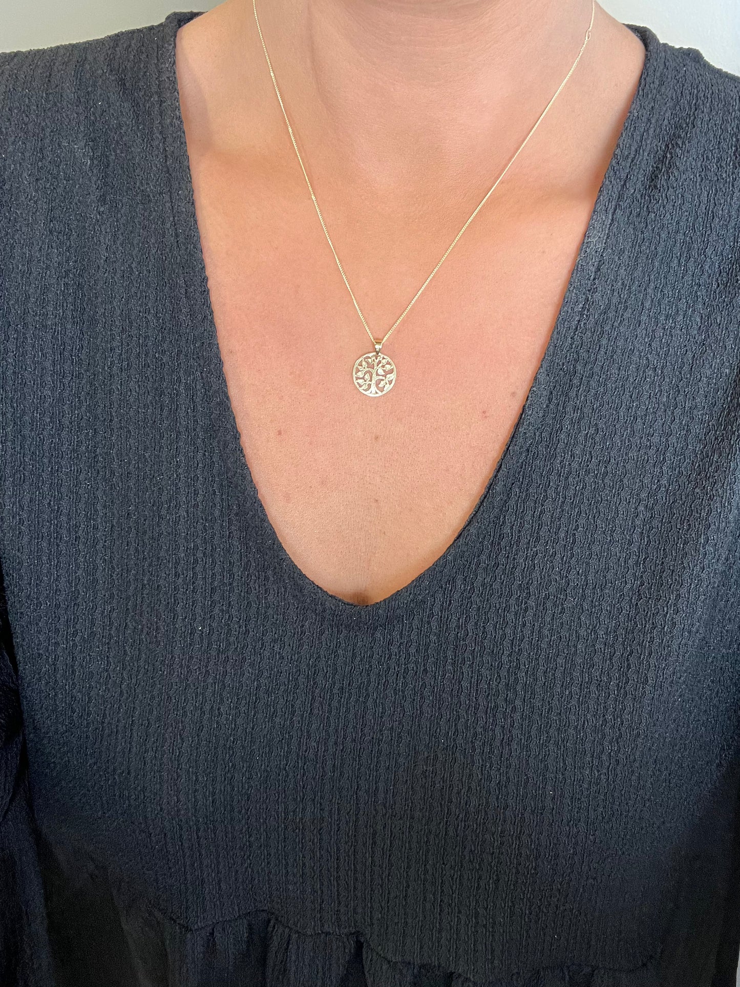 Mel Necklace