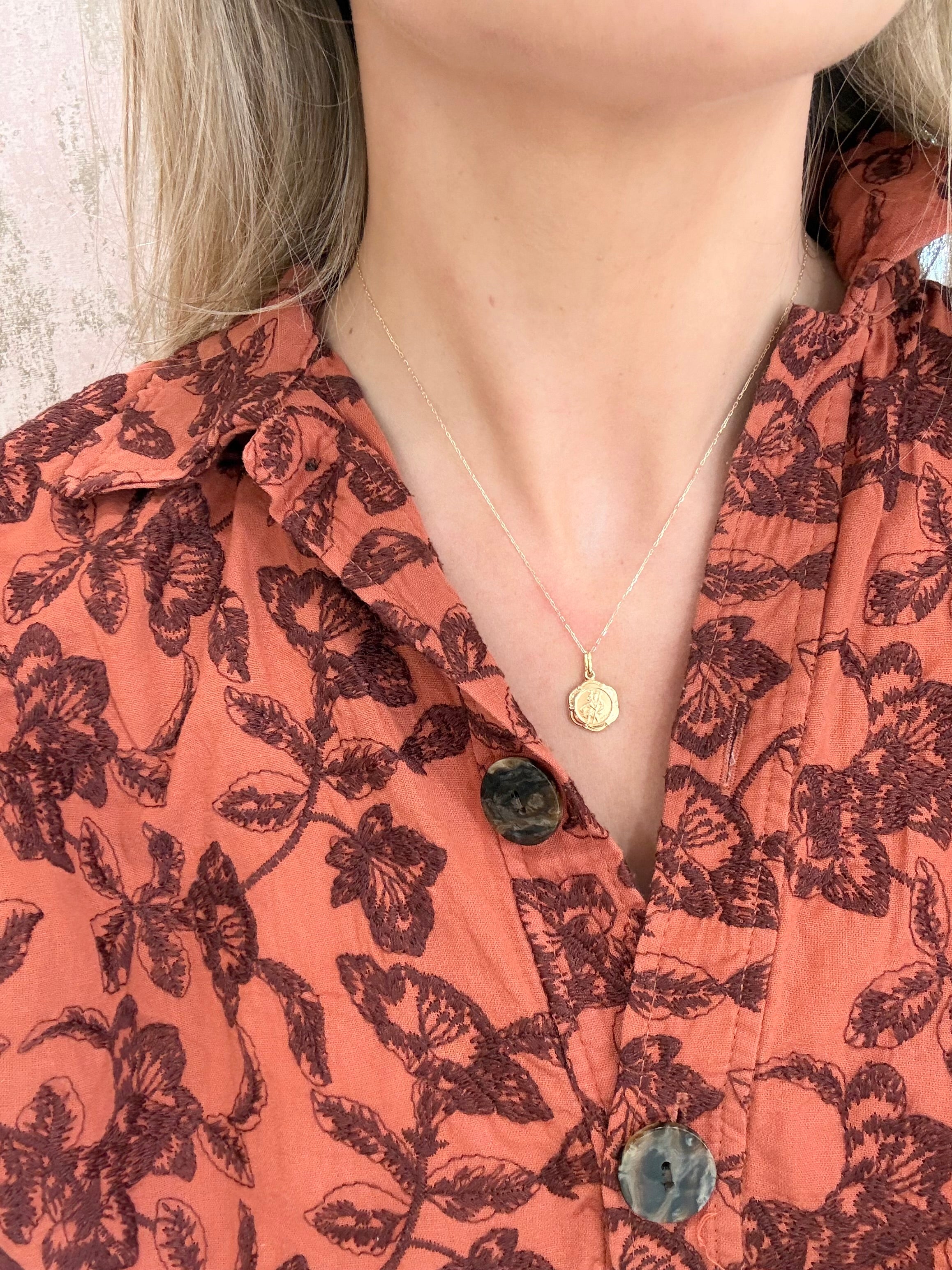 9ct Gold St Christopher Medal Necklace