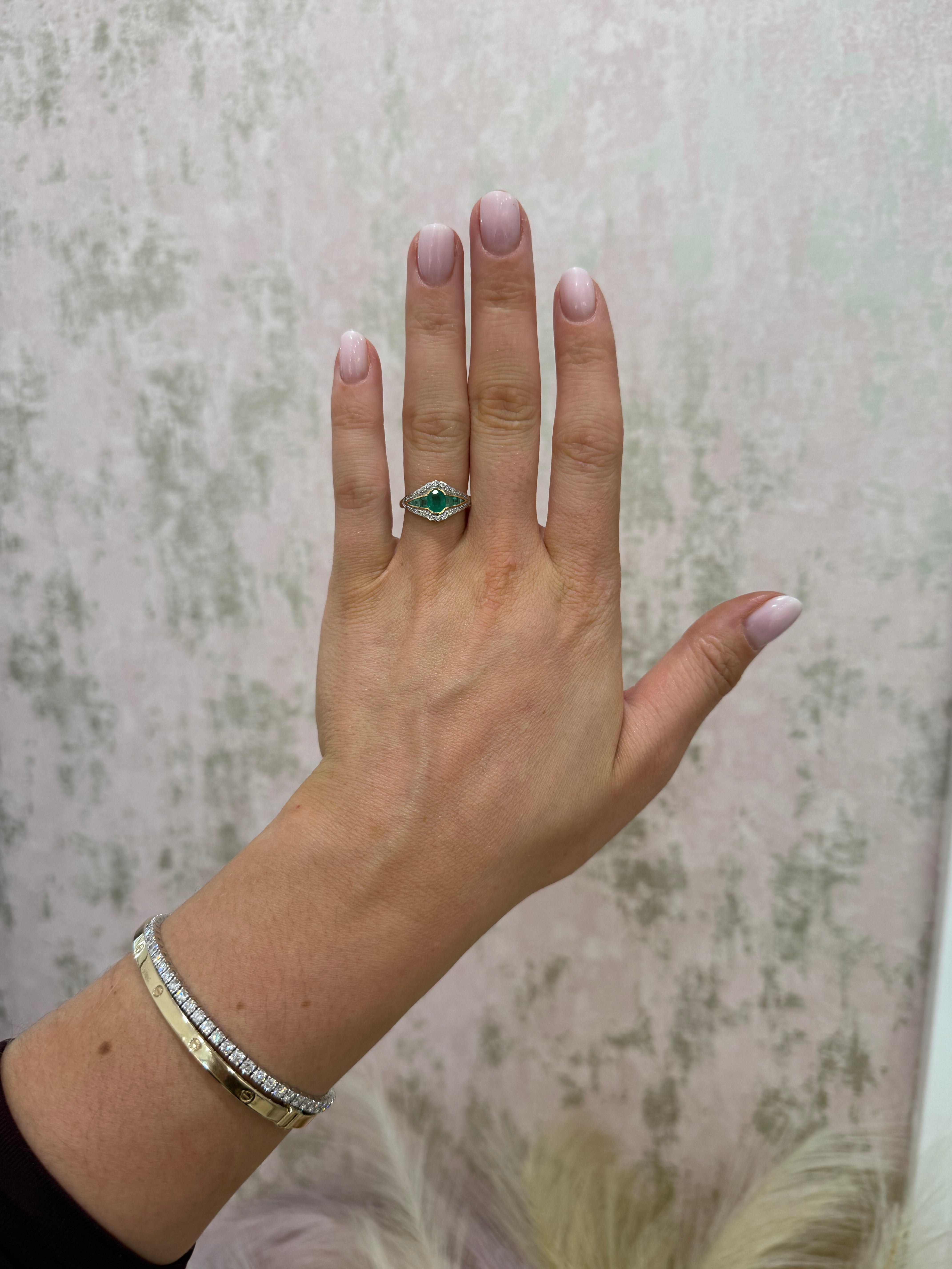9ct Emerald & Diamond Ring