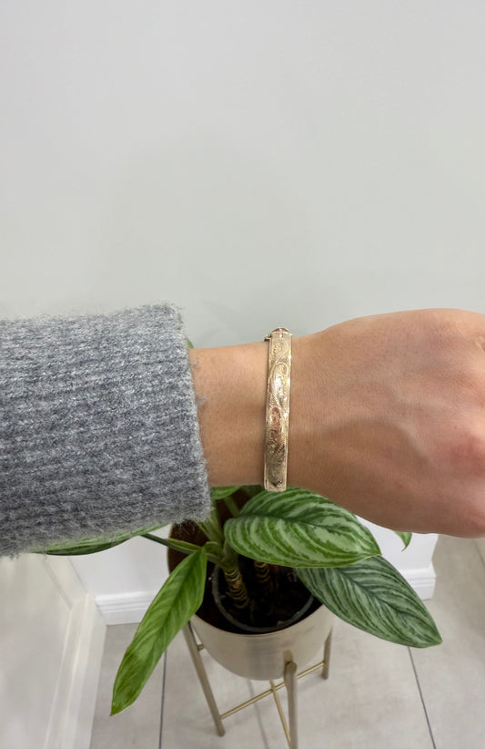 9ct Gold Heavy Textured Bangle