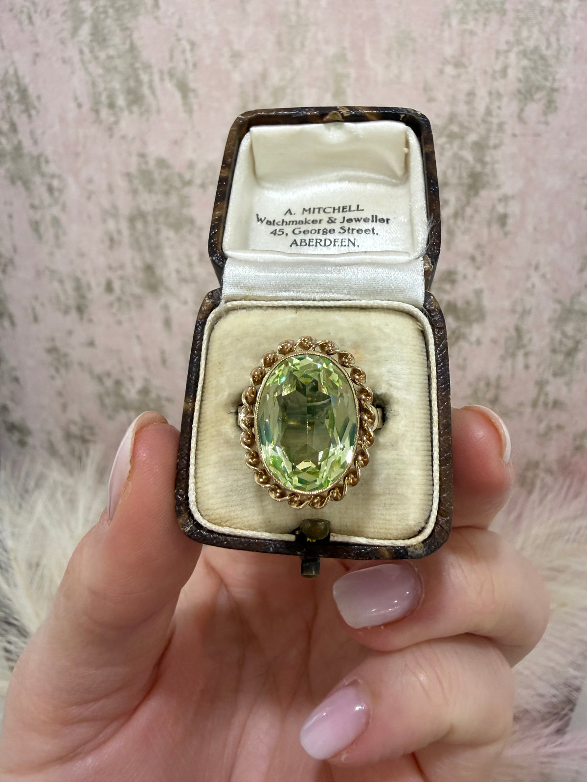 Vintage 9ct Gold and Uranium Glass Cocktail Ring