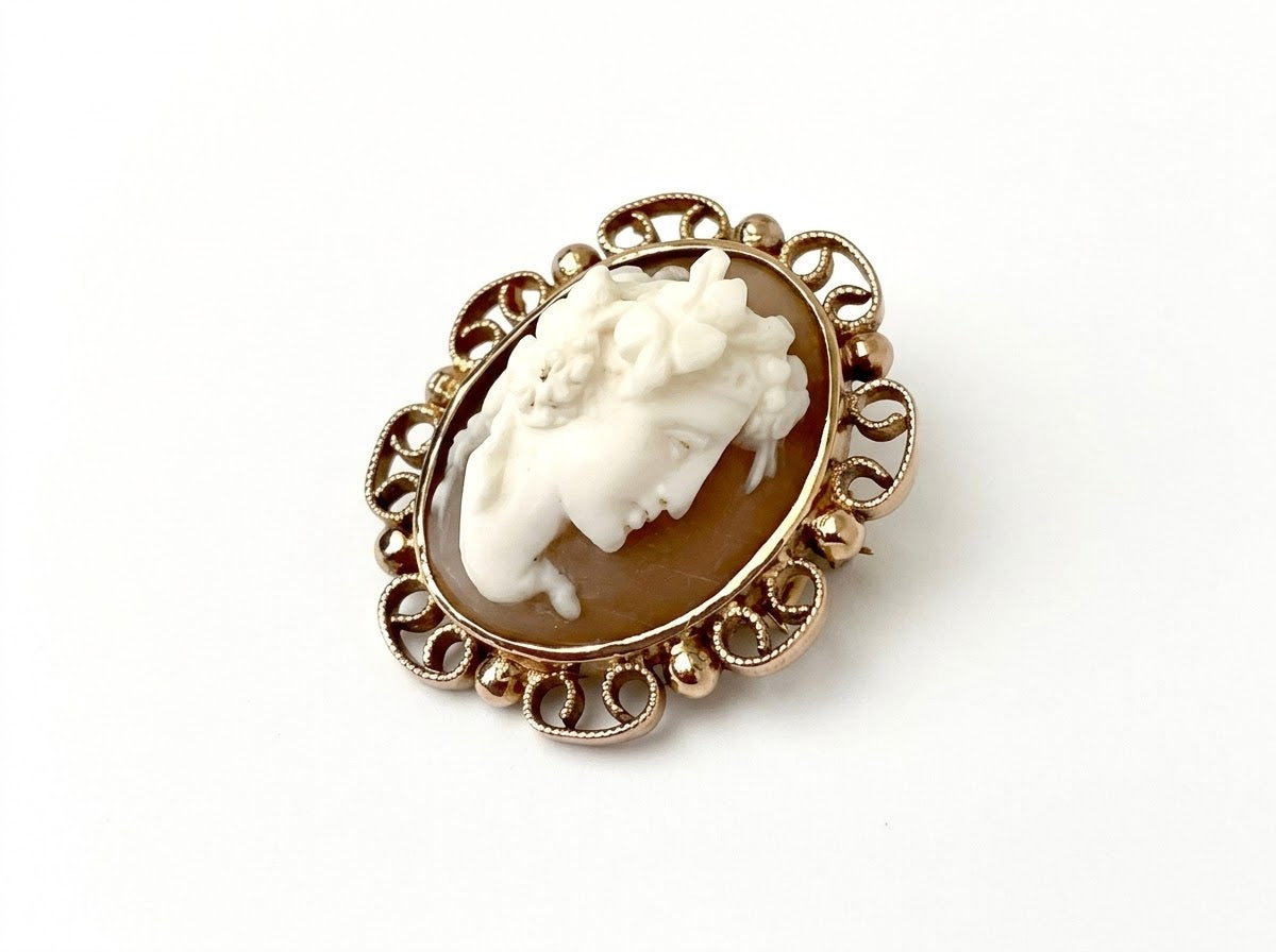 Antique Edwardian 9ct Rose Gold and Shell Cameo Brooch