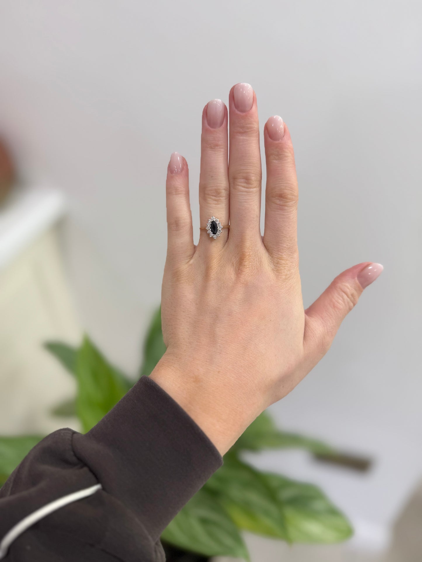 9ct Gold Sapphire & CZ Cluster Ring