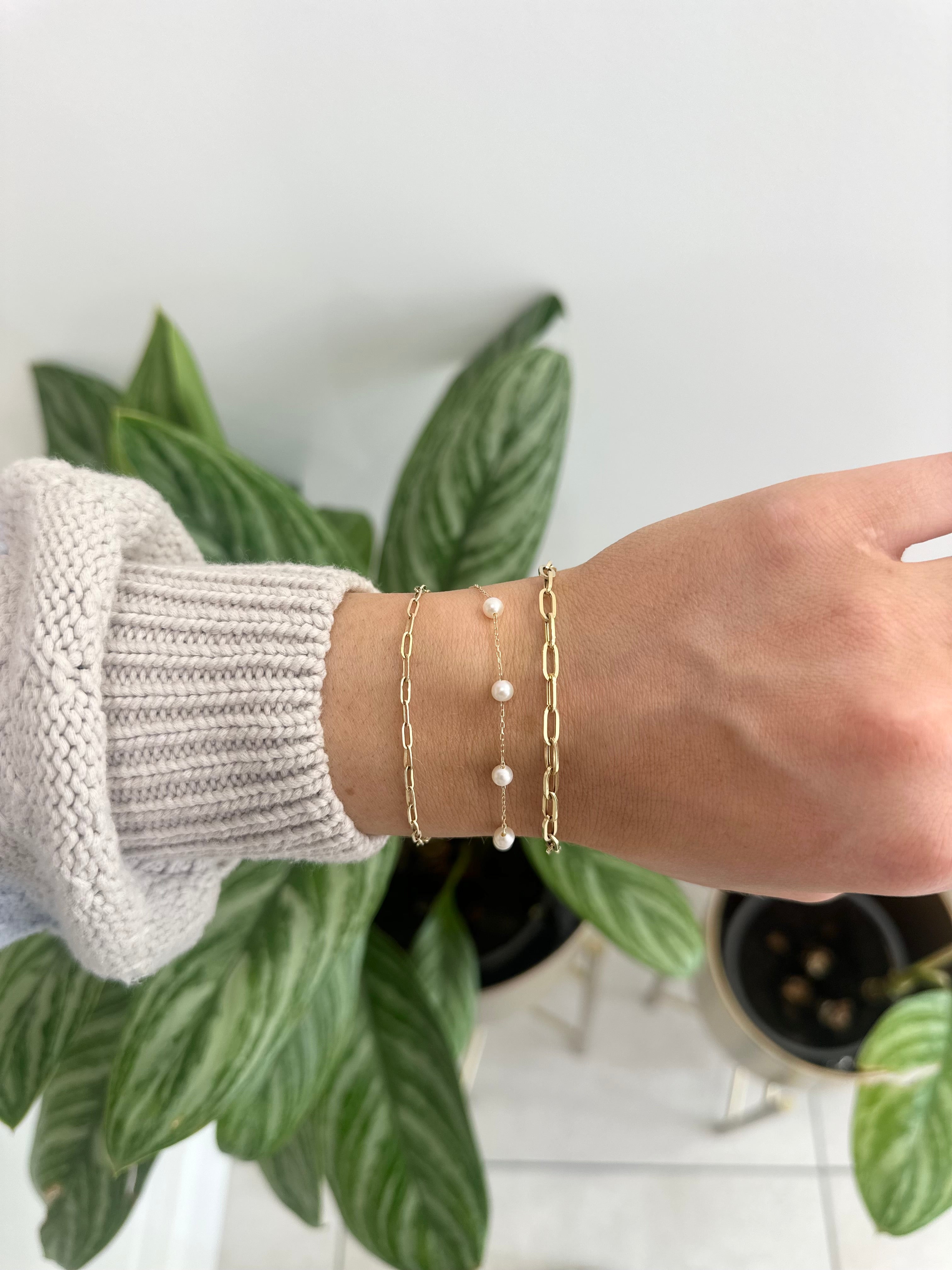 Nirvana 9ct Gold Bracelet