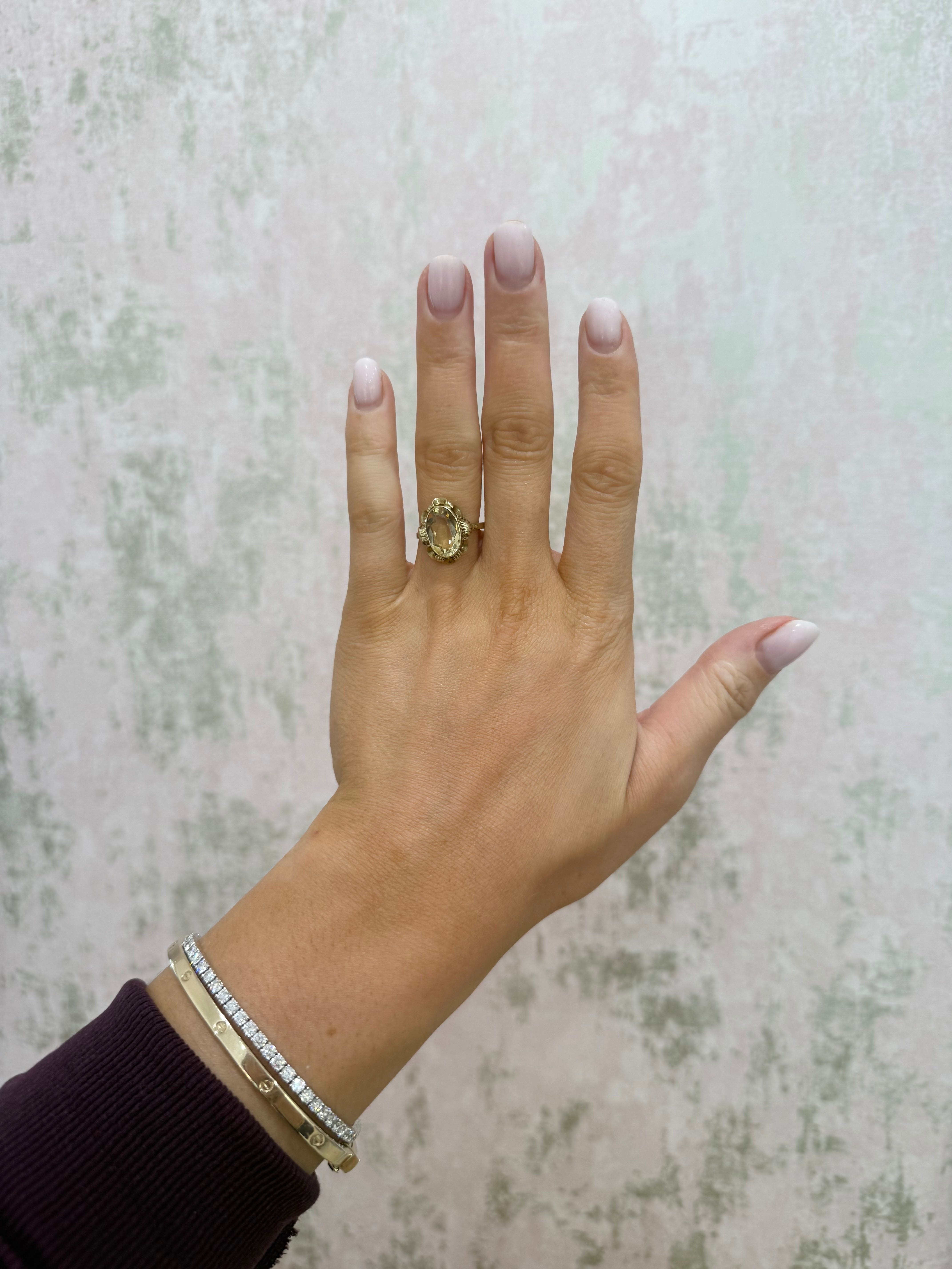 8ct Gold Citrine Ring