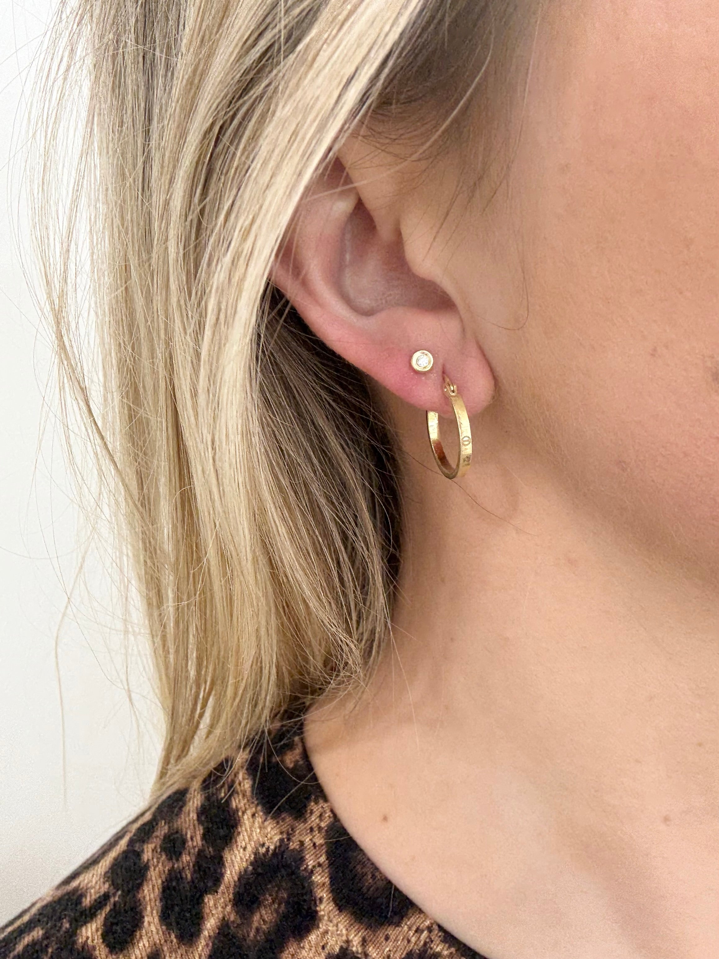 Doris 9ct Gold Flatback Earrings