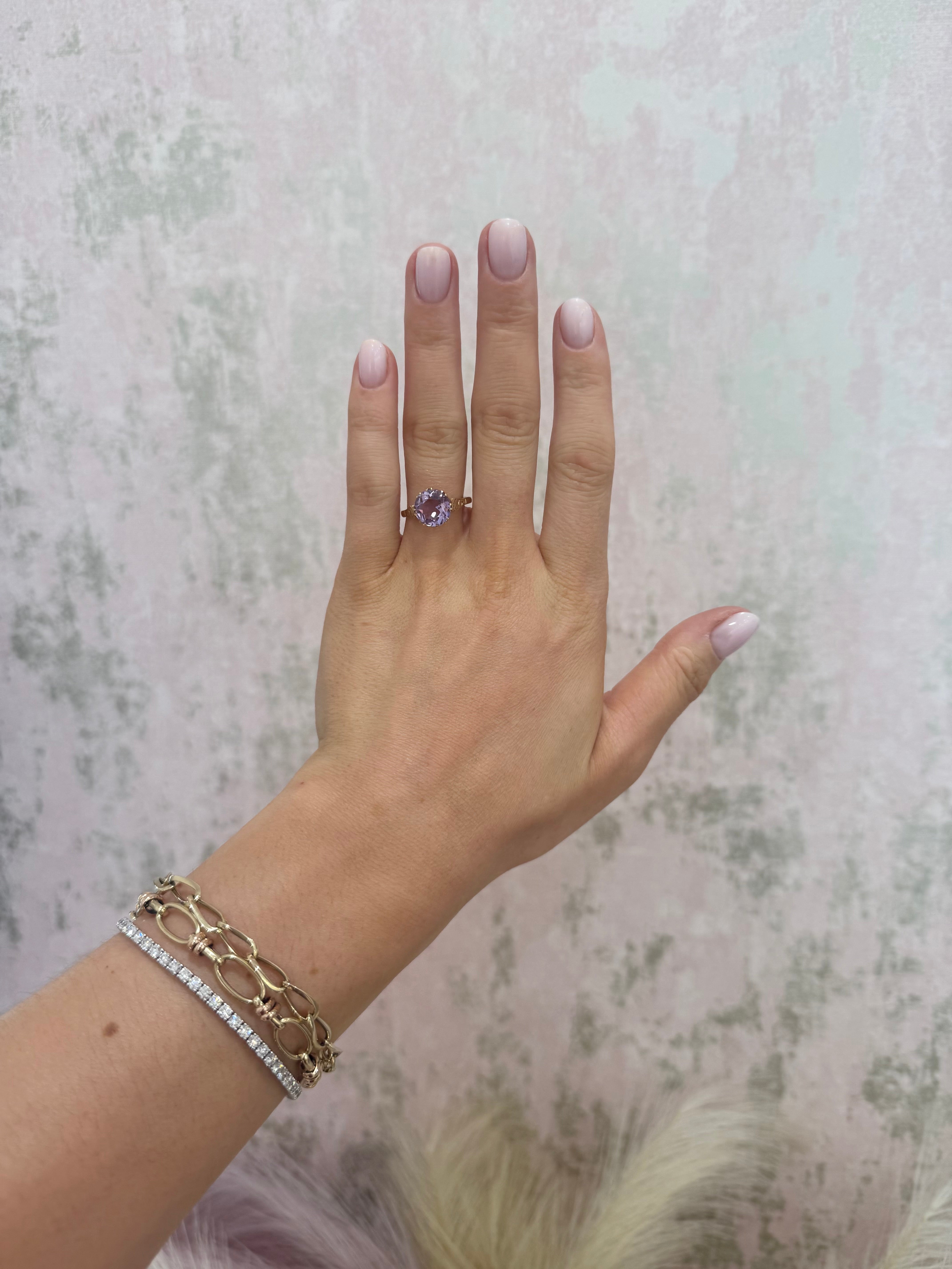 9ct Gold Purple Amethyst Ring