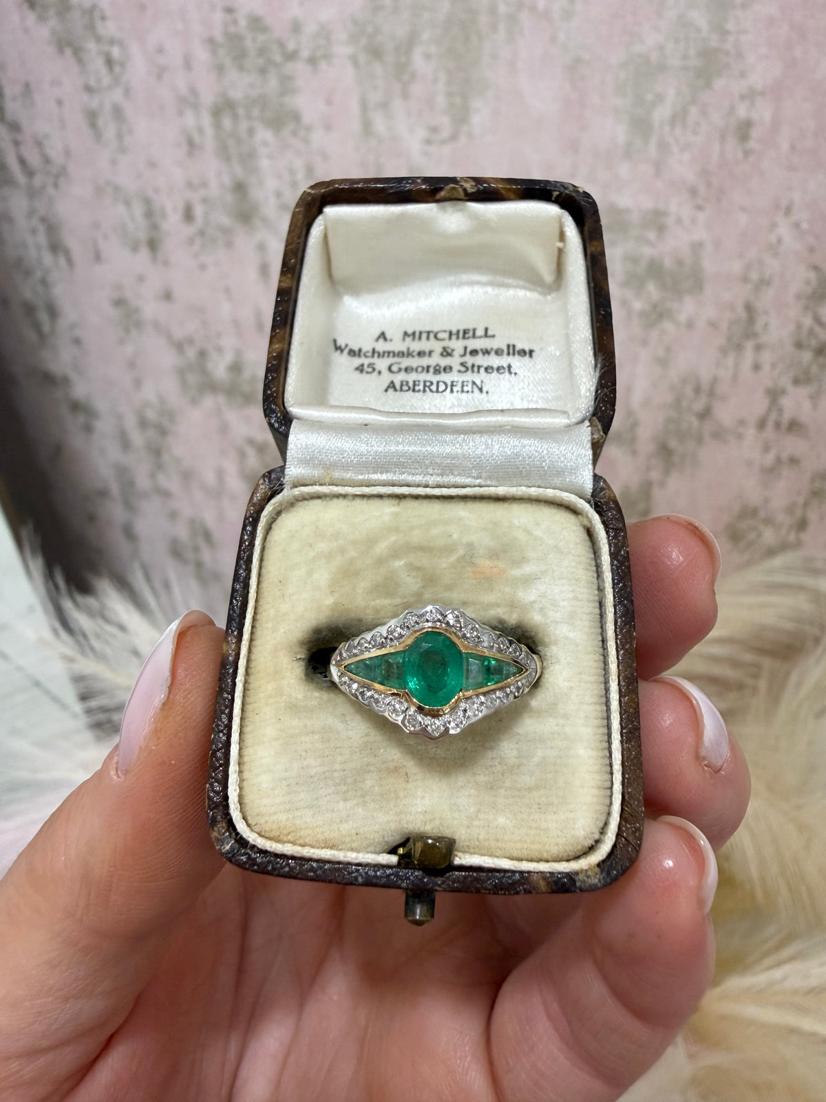 9ct Emerald & Diamond Ring