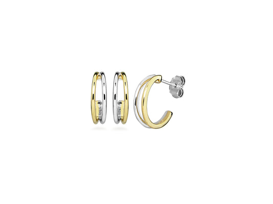 Julia Hoops