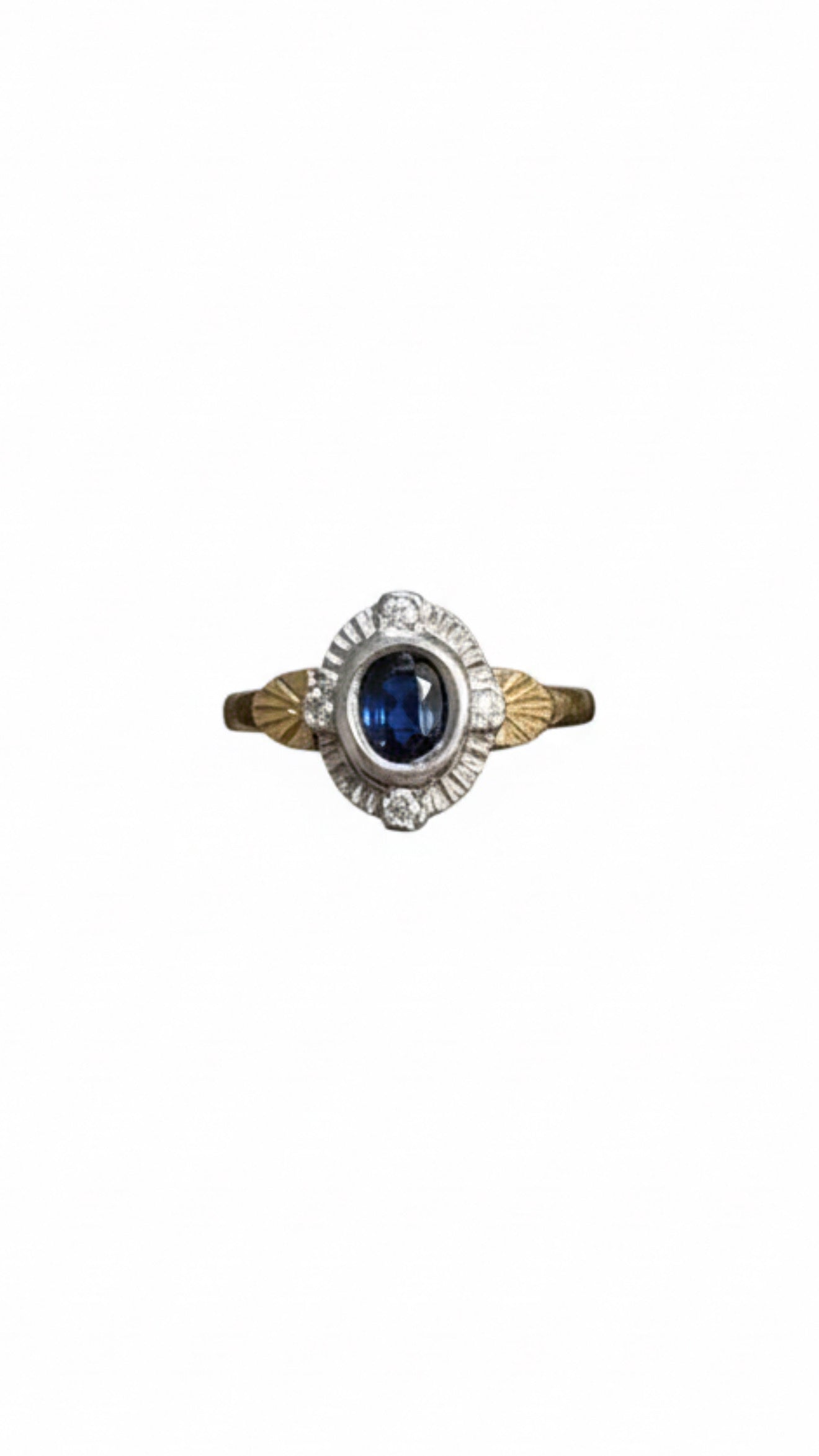 9ct Gold Sapphire & Diamond Ring