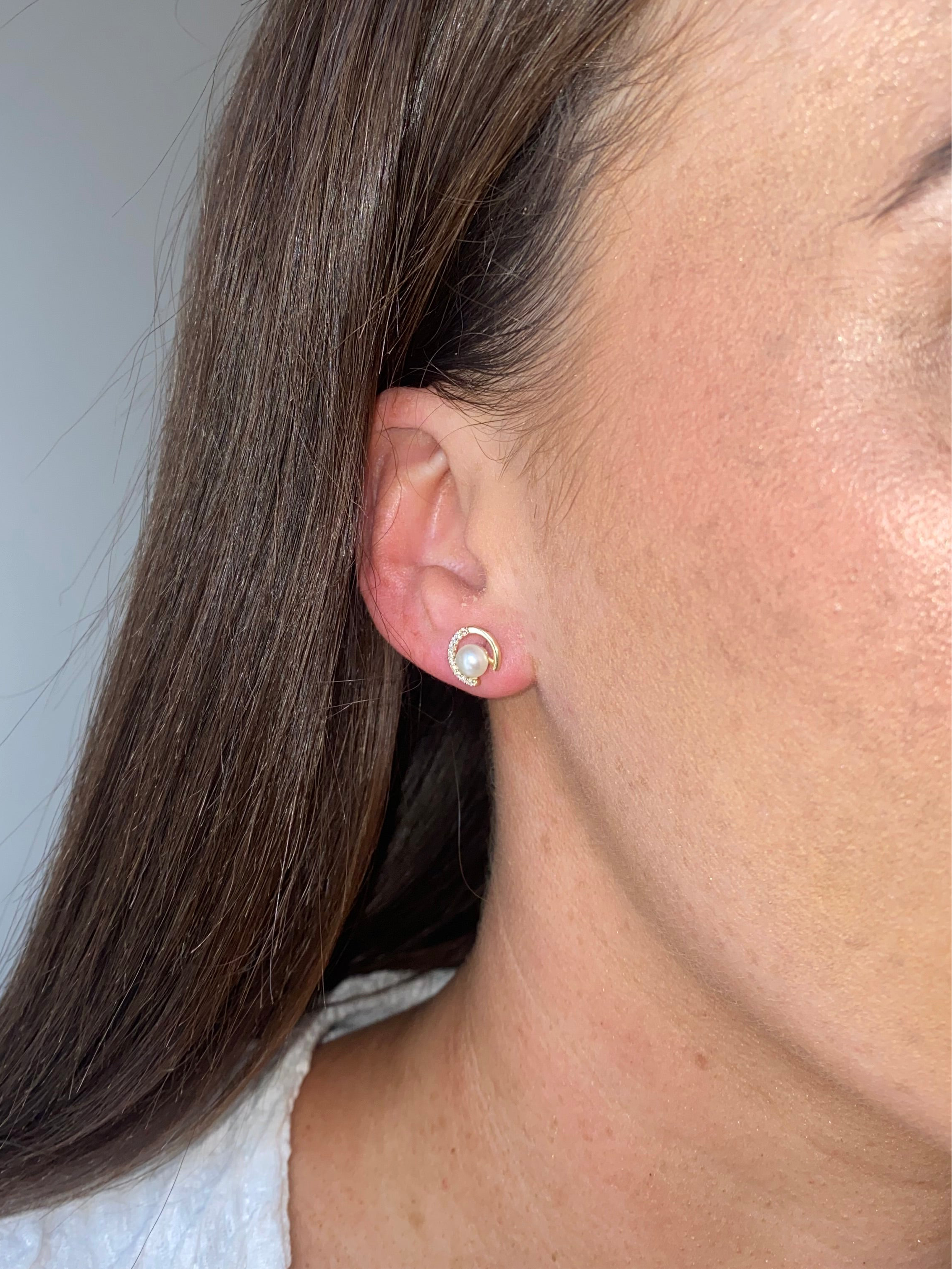 Cody 9ct Gold Earrings