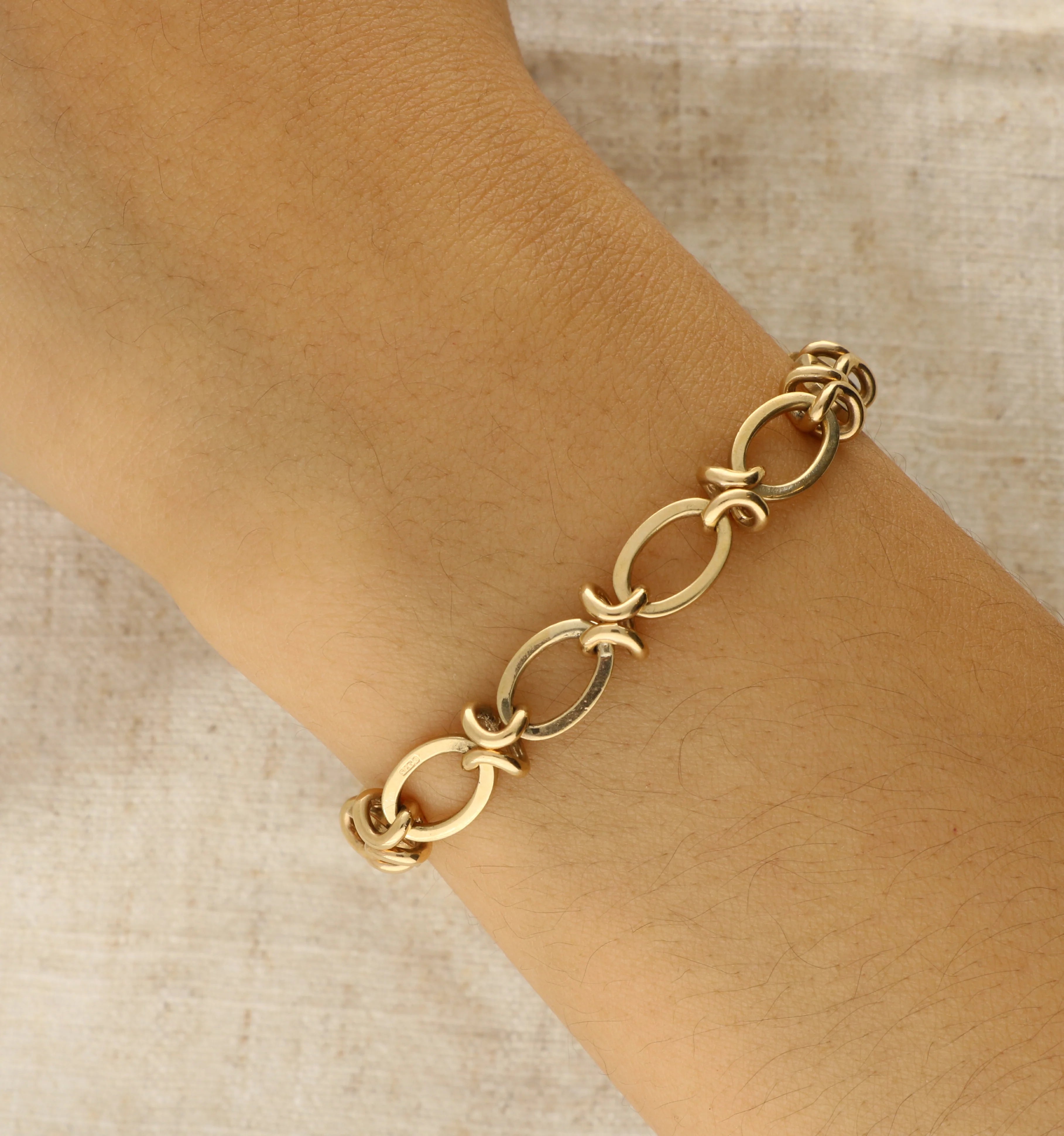 9ct Gold Vintage Link Bracelet