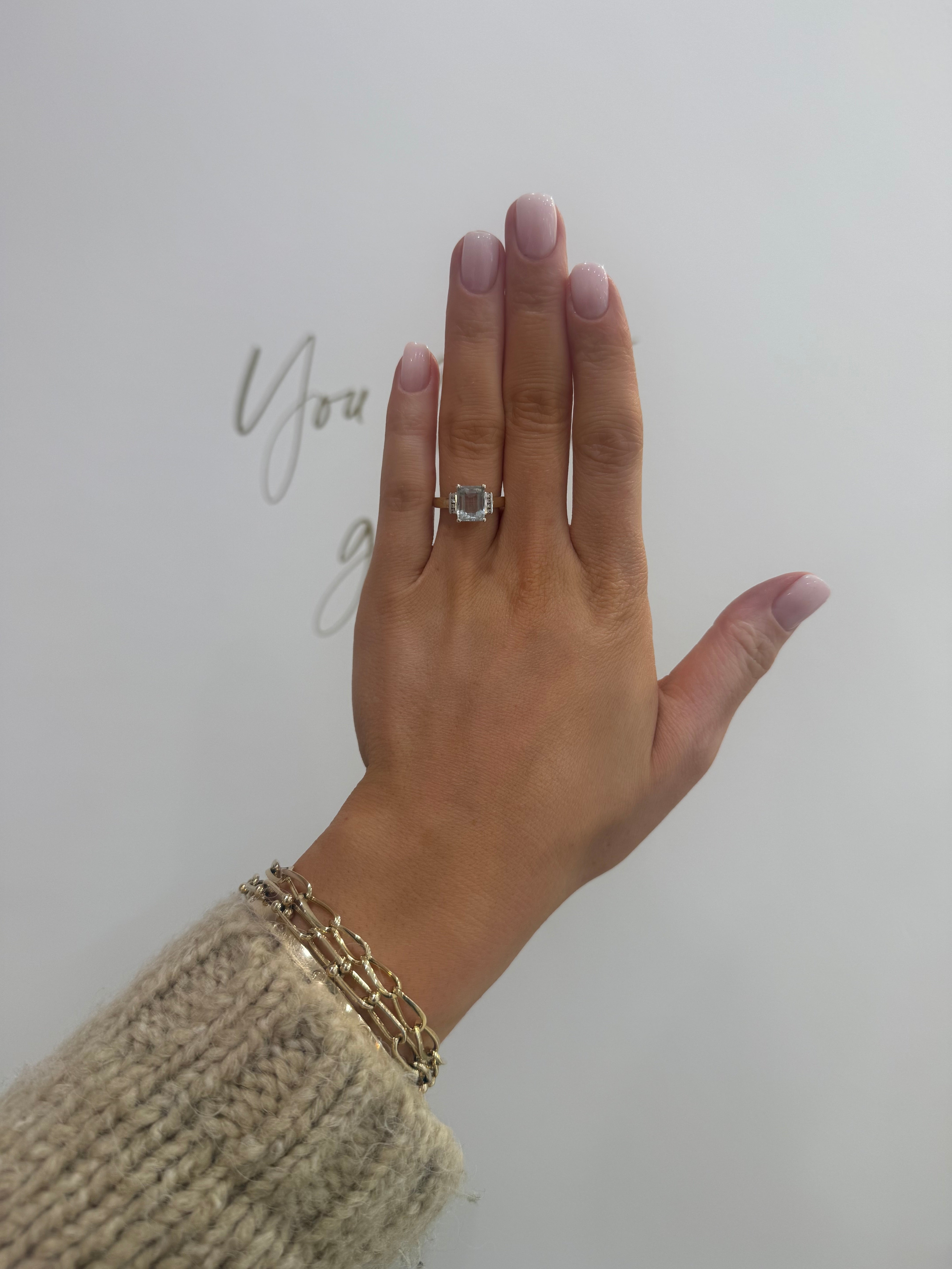9ct Aquamarine & Diamond Ring