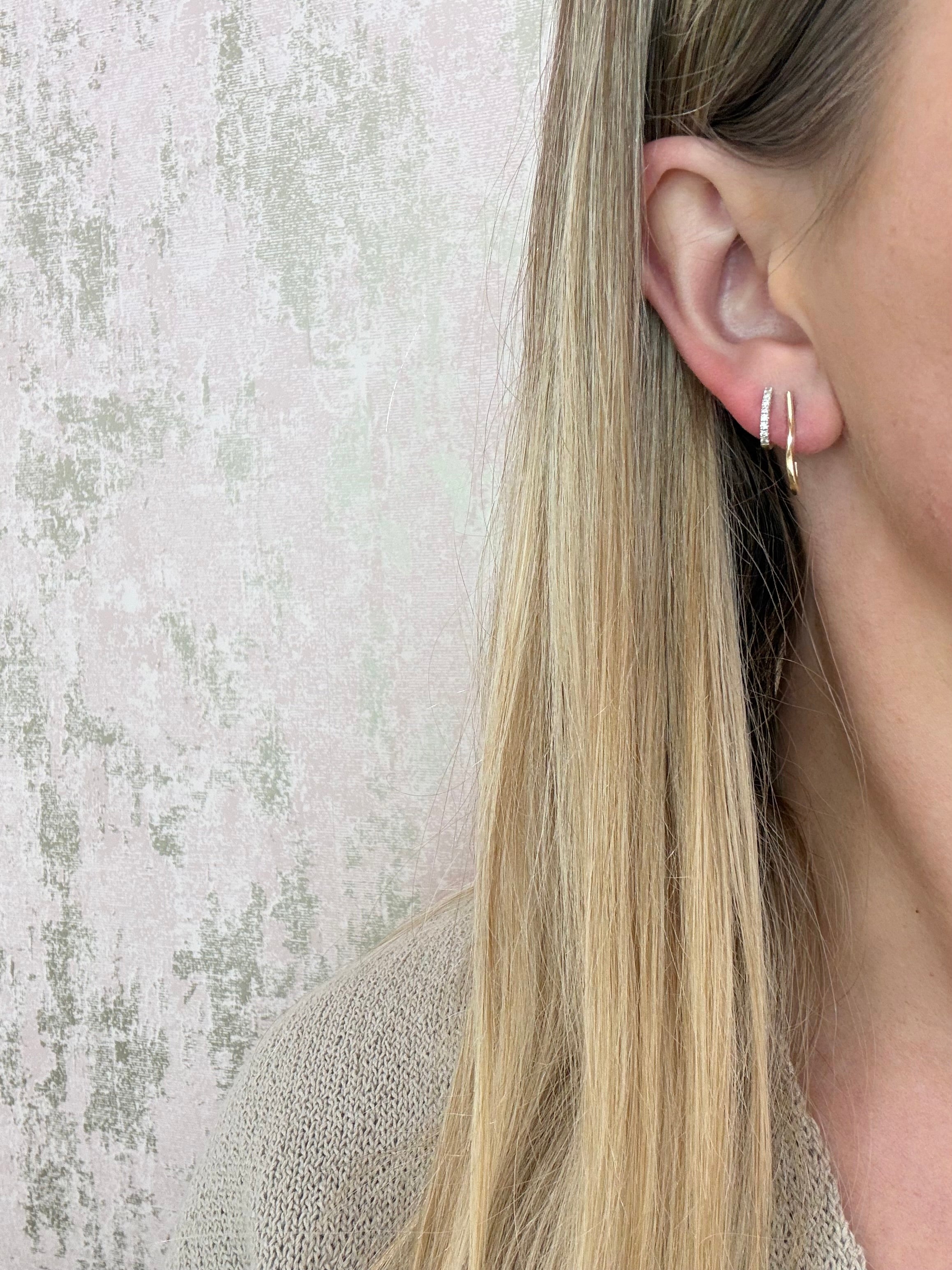 Stephanie 9ct Gold Hoops